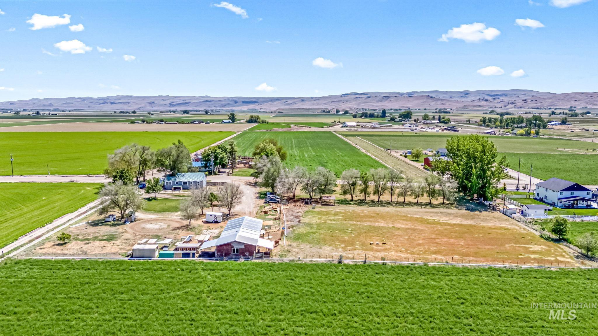 Homedale, Idaho, 83628, United States, 4 Bedrooms Bedrooms, ,2 BathroomsBathrooms,Residential,For Sale,1945003