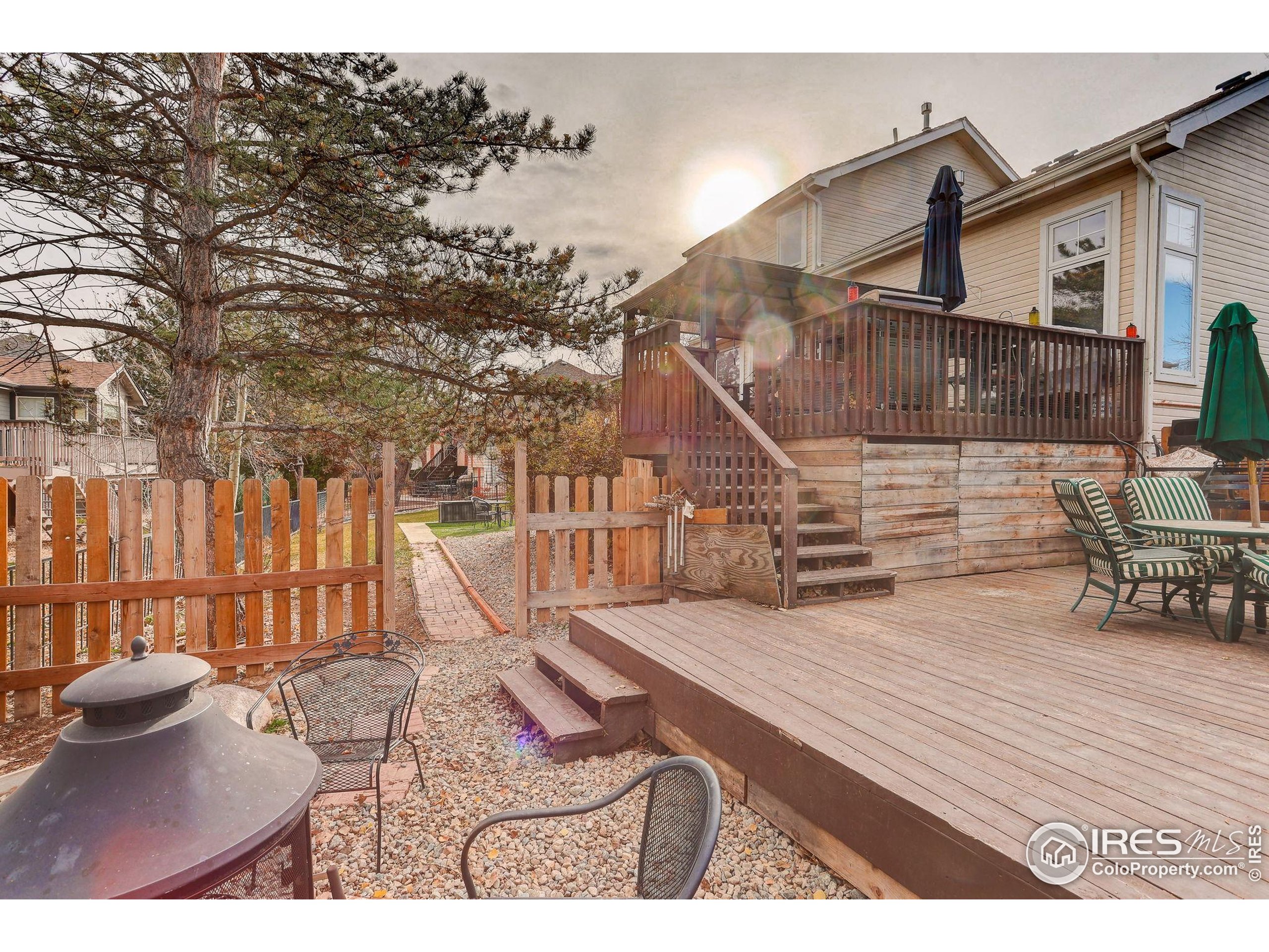 Loveland, Colorado, 80538, United States, 4 Bedrooms Bedrooms, ,4 BathroomsBathrooms,Residential,For Sale,1992882