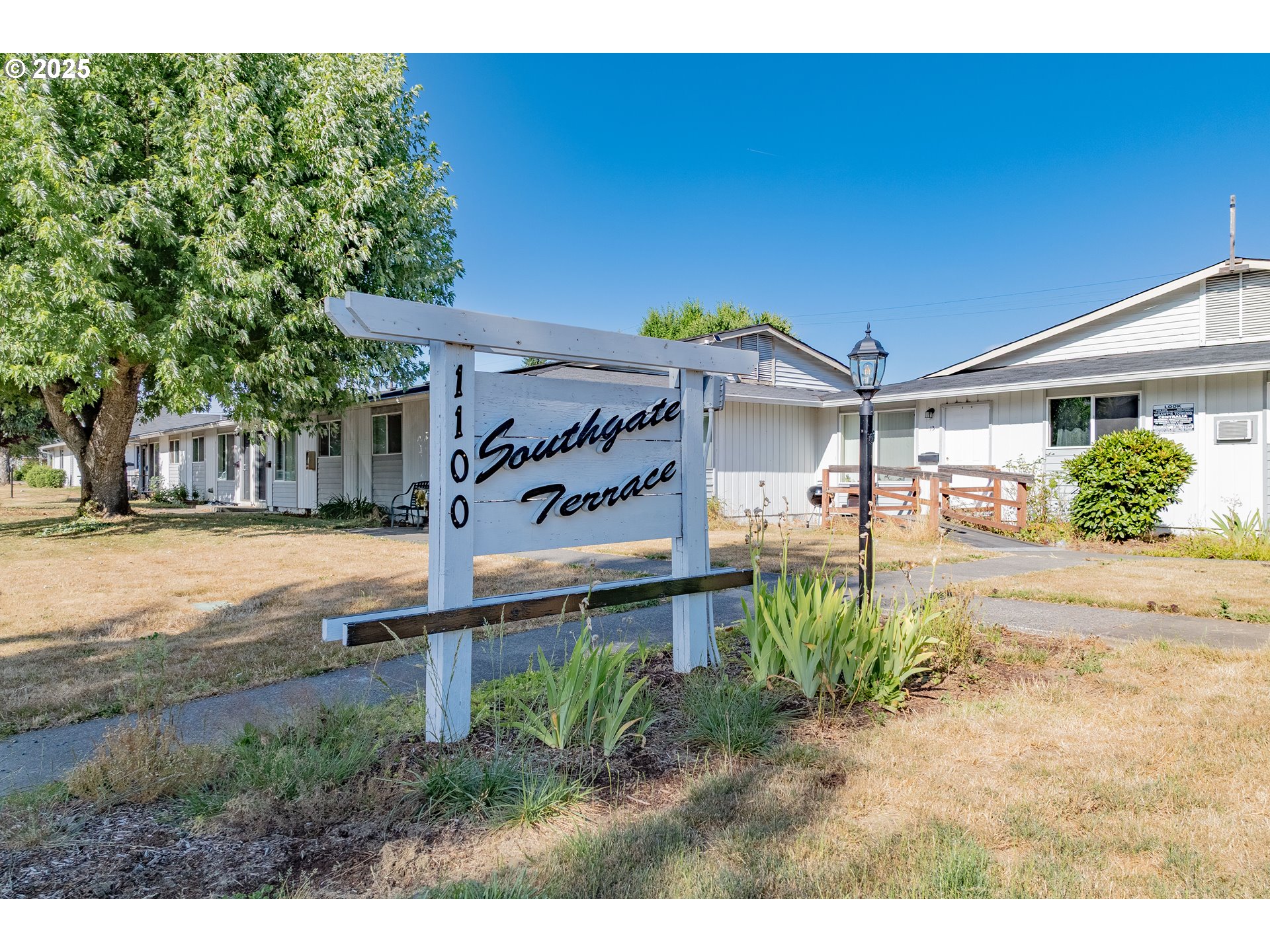 Centralia, Washington, 98531, United States, ,Residential,For Sale,1993494