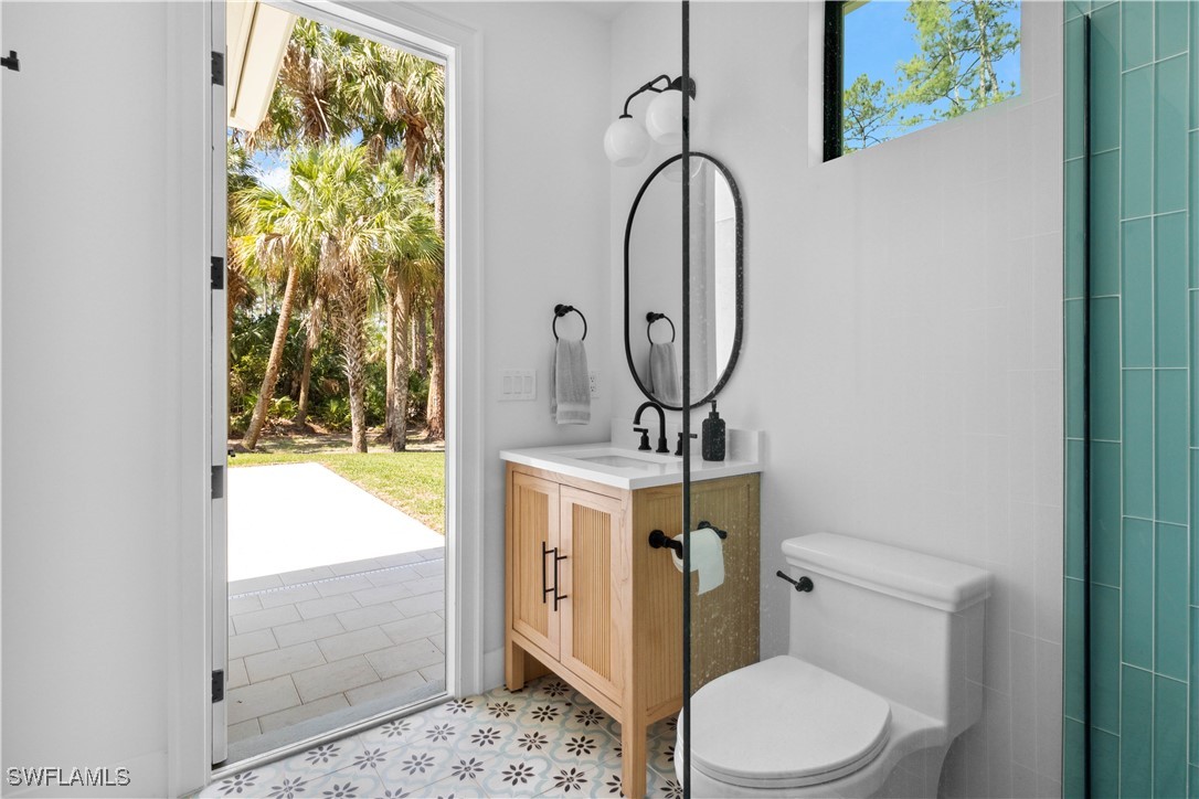 Naples, Florida, 34120, United States, 4 Bedrooms Bedrooms, ,6 BathroomsBathrooms,Residential,For Sale,1984444