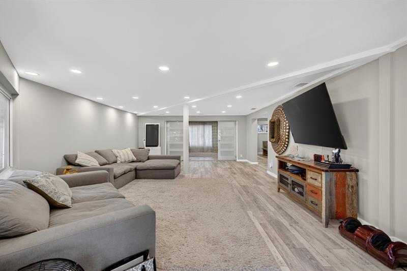 Oakland Park, Florida, 33334, United States, 3 Bedrooms Bedrooms, ,2 BathroomsBathrooms,Residential,For Sale,1986297