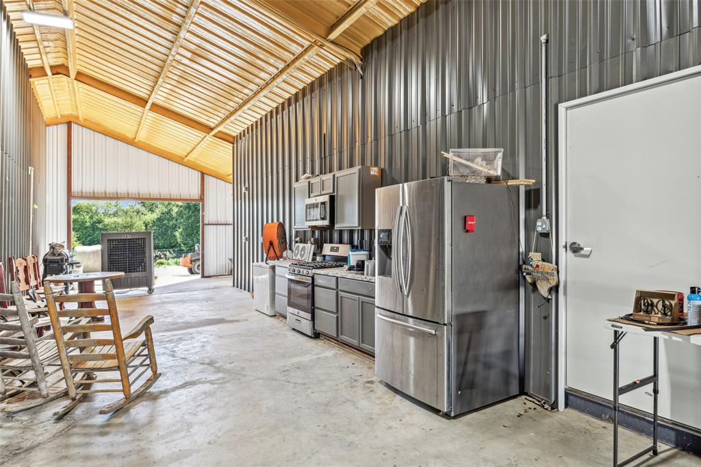 Cleburne, Texas, 76031, United States, 2 Bedrooms Bedrooms, ,2 BathroomsBathrooms,Residential,For Sale,1826745