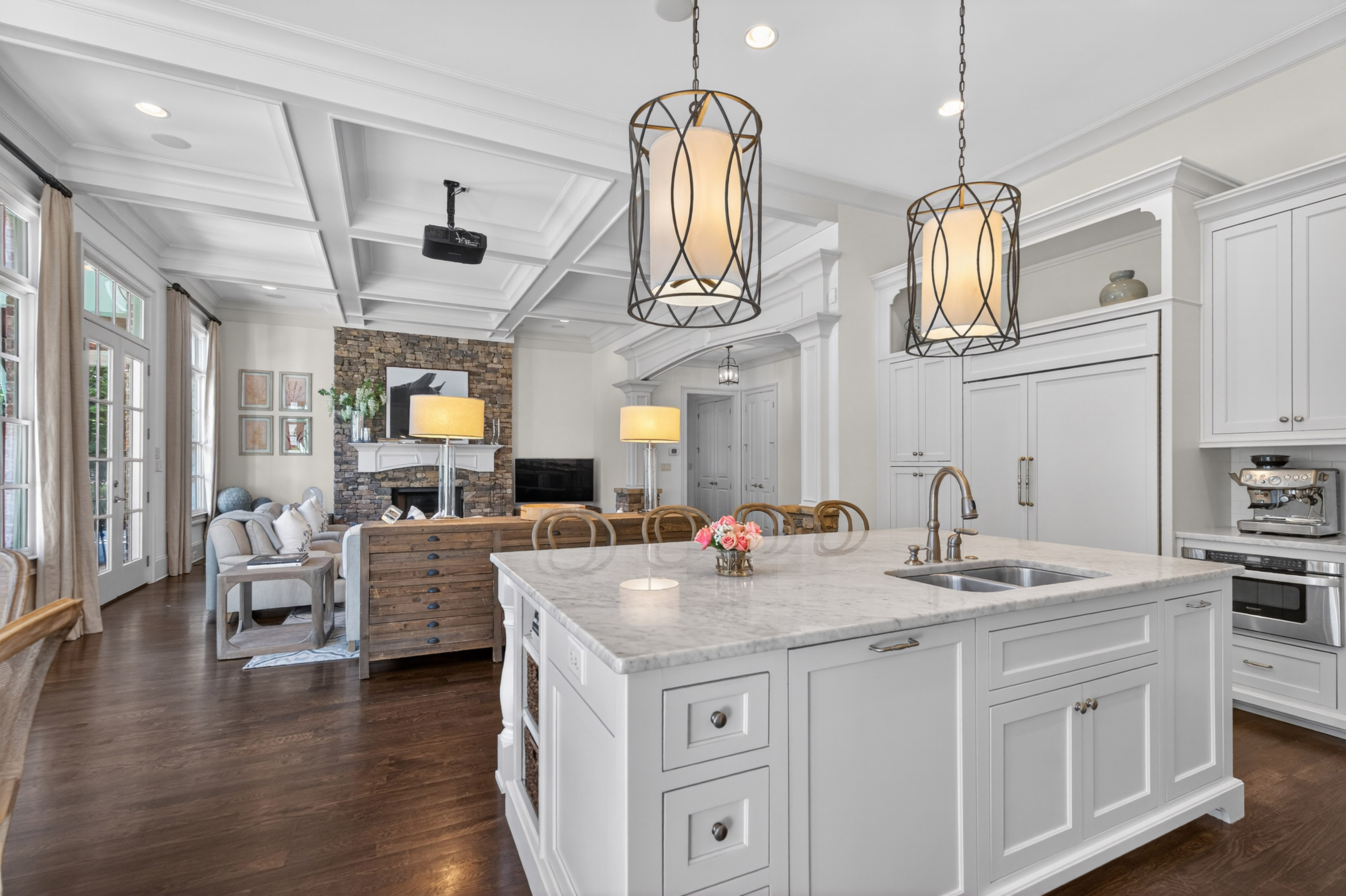  Experience Luxury in One of Georgia’s Most Prestigious Gated Golf Communities - 物件實景