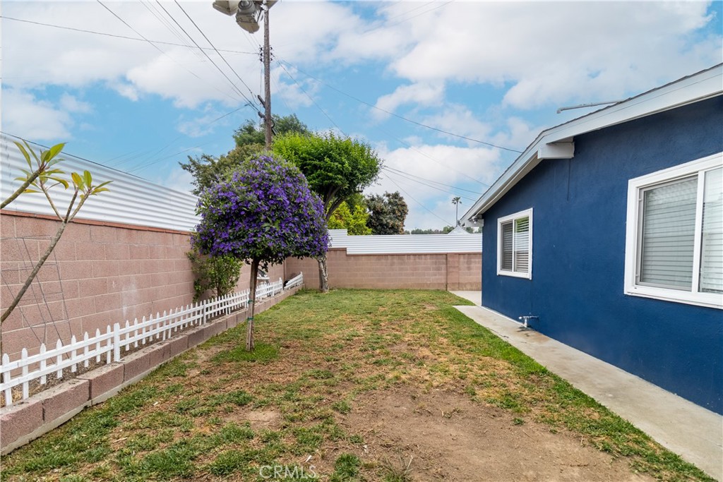 Whittier, California, 90601, United States, 3 Bedrooms Bedrooms, ,2 BathroomsBathrooms,Residential,For Sale,1930022