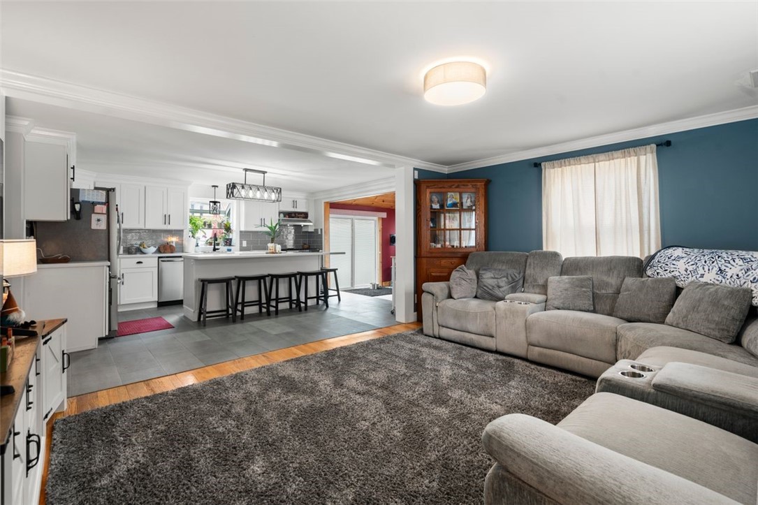 Woonsocket, Rhode Island, 02895, United States, 4 Bedrooms Bedrooms, ,2 BathroomsBathrooms,Residential,For Sale,1987551