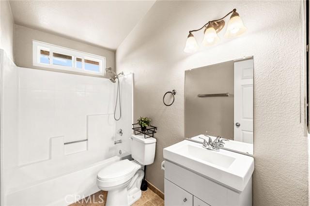 Temecula, California, 92591, United States, 3 Bedrooms Bedrooms, ,3 BathroomsBathrooms,Residential,For Sale,1890325