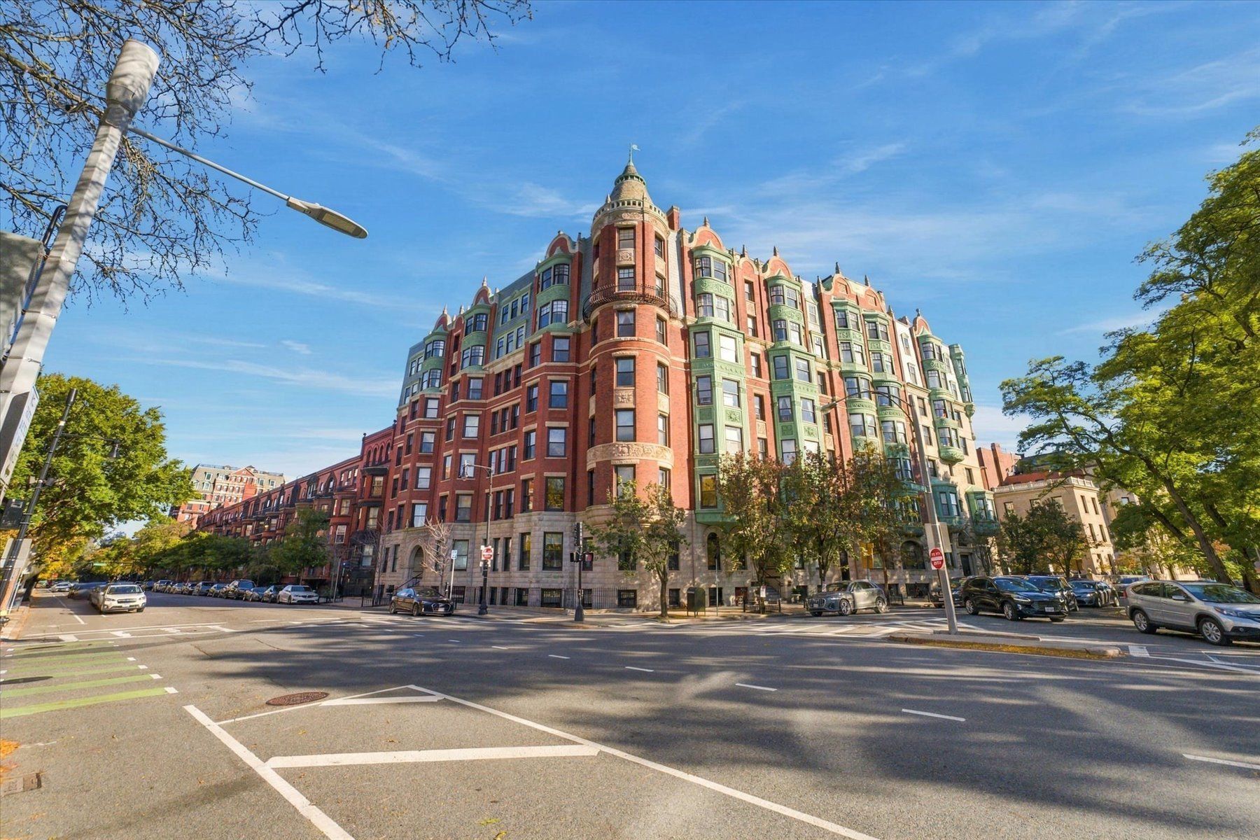  4 Charlesgate E, Boston, MA, 02215 - 物件實景