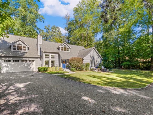 Fort Mill, South Carolina, 29708, United States, 4 Bedrooms Bedrooms, ,3 BathroomsBathrooms,Residential,For Sale,1977828