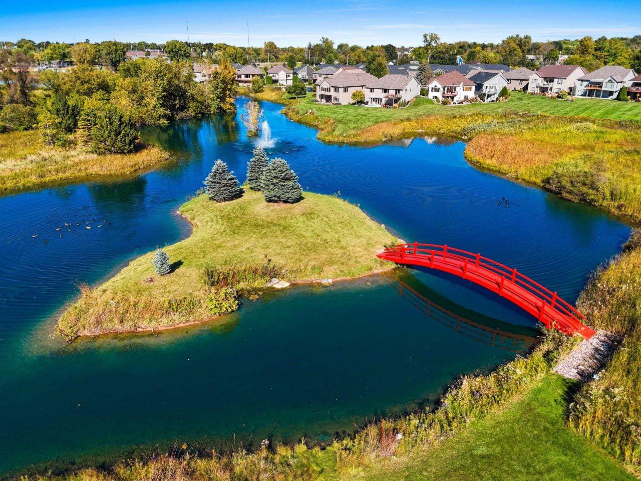 GREENVILLE, Wisconsin, 54942, United States, 3 Bedrooms Bedrooms, ,3 BathroomsBathrooms,Residential,For Sale,1744997