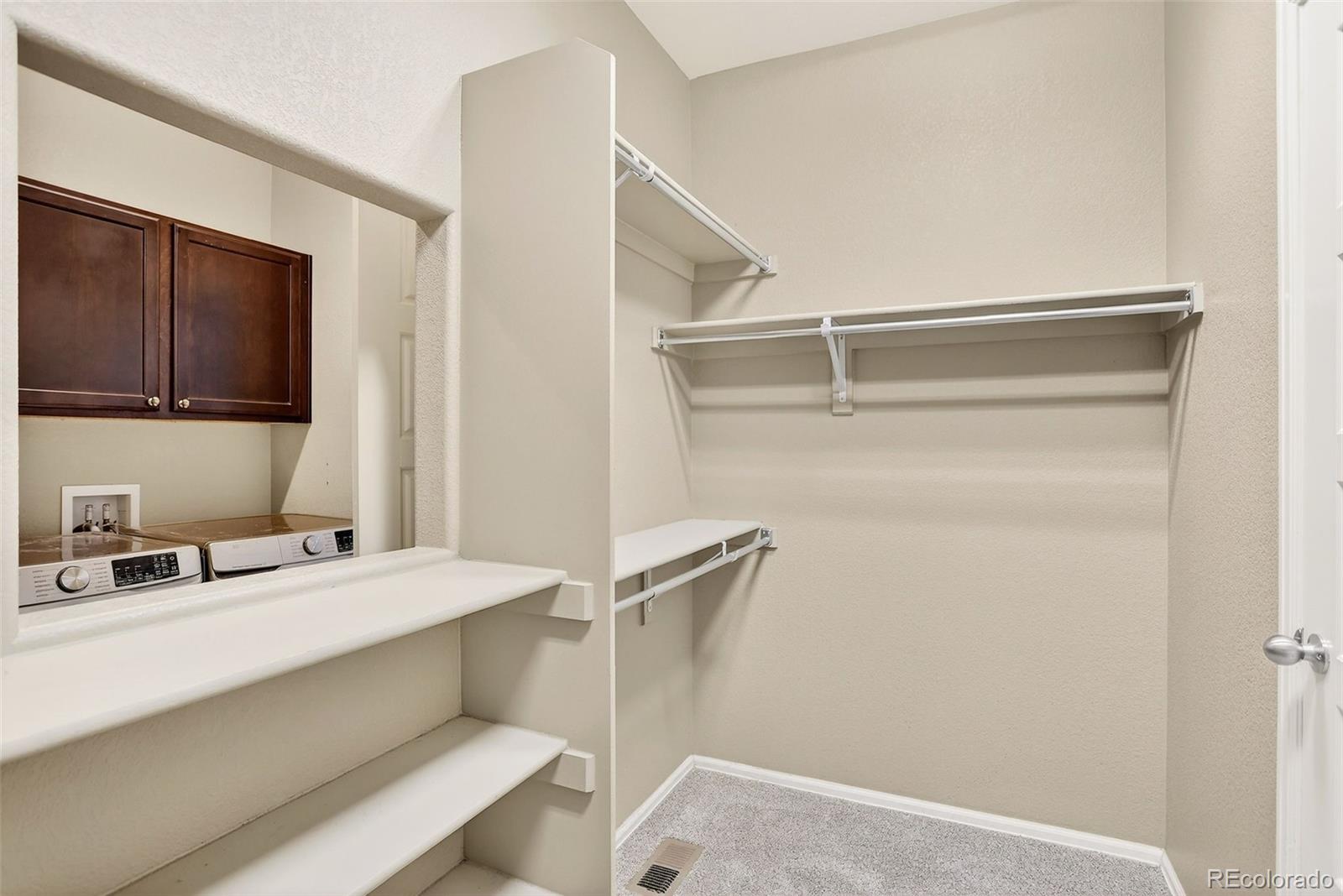 Aurora, Colorado, 80018, United States, 3 Bedrooms Bedrooms, ,3 BathroomsBathrooms,Residential,For Sale,2003114