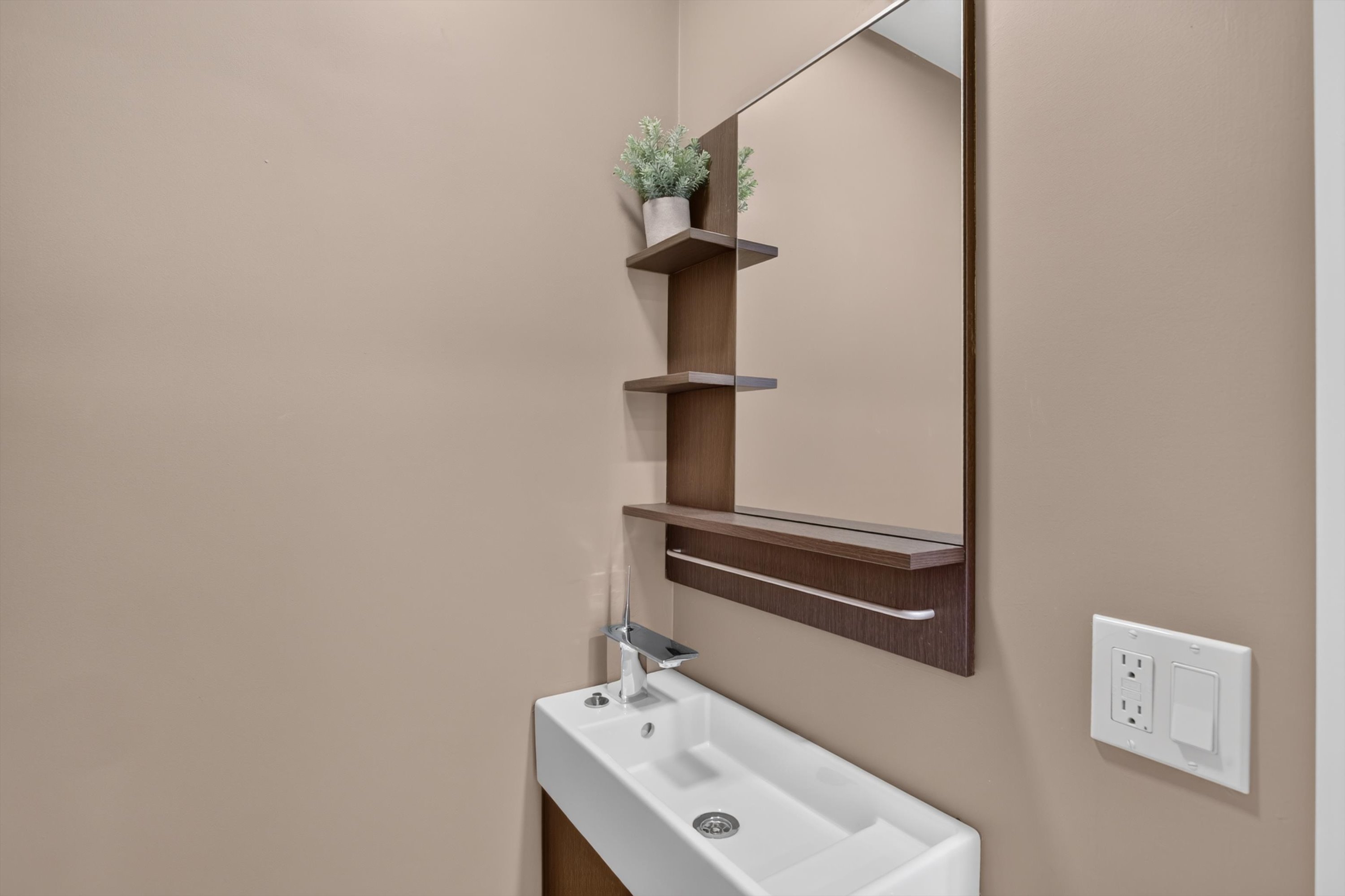  30 Mt. Vernon Street, Unit 3, Boston, MA 02129 - 物件實景