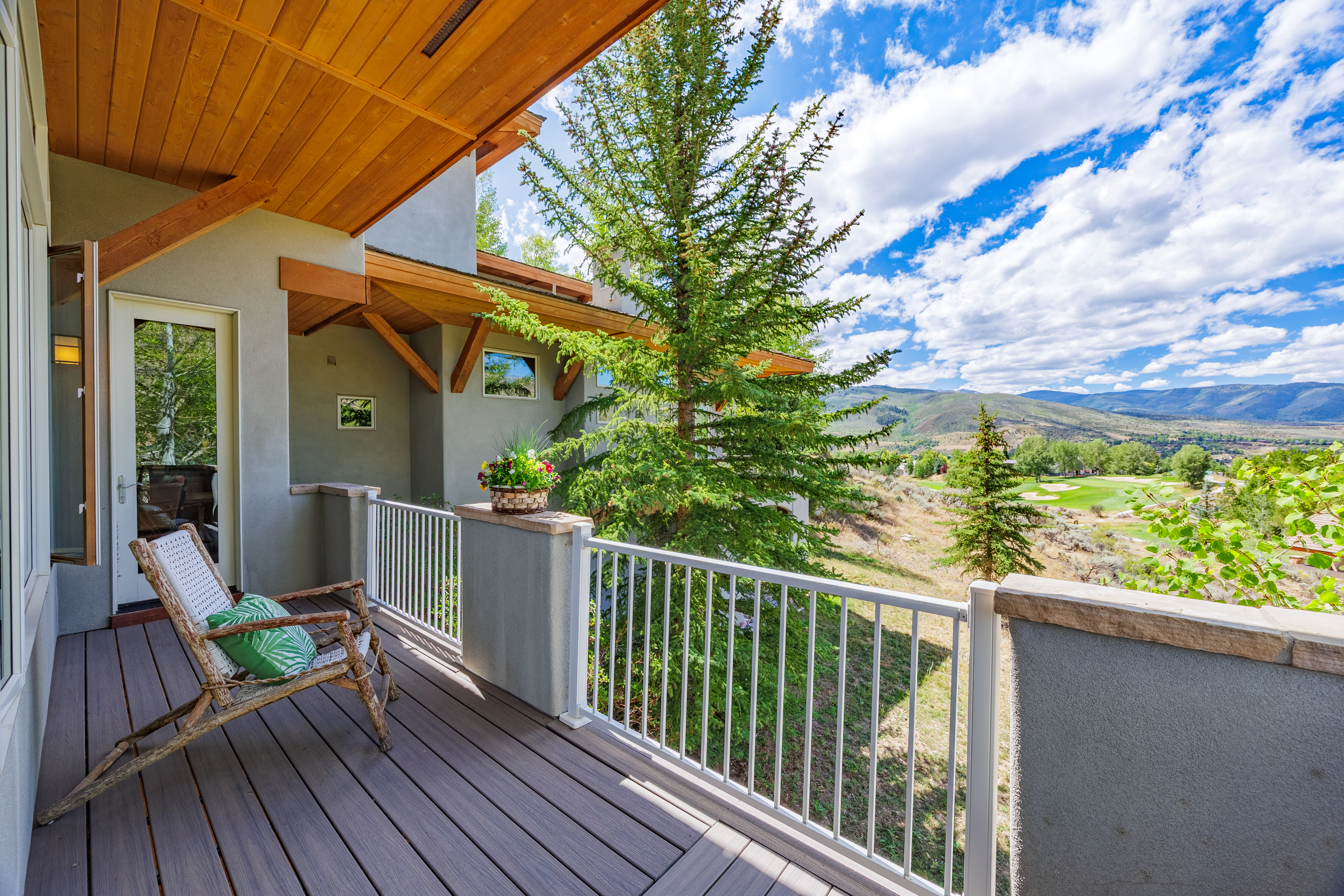  Turnkey Mountain Elegance in Singletree - 物件實景