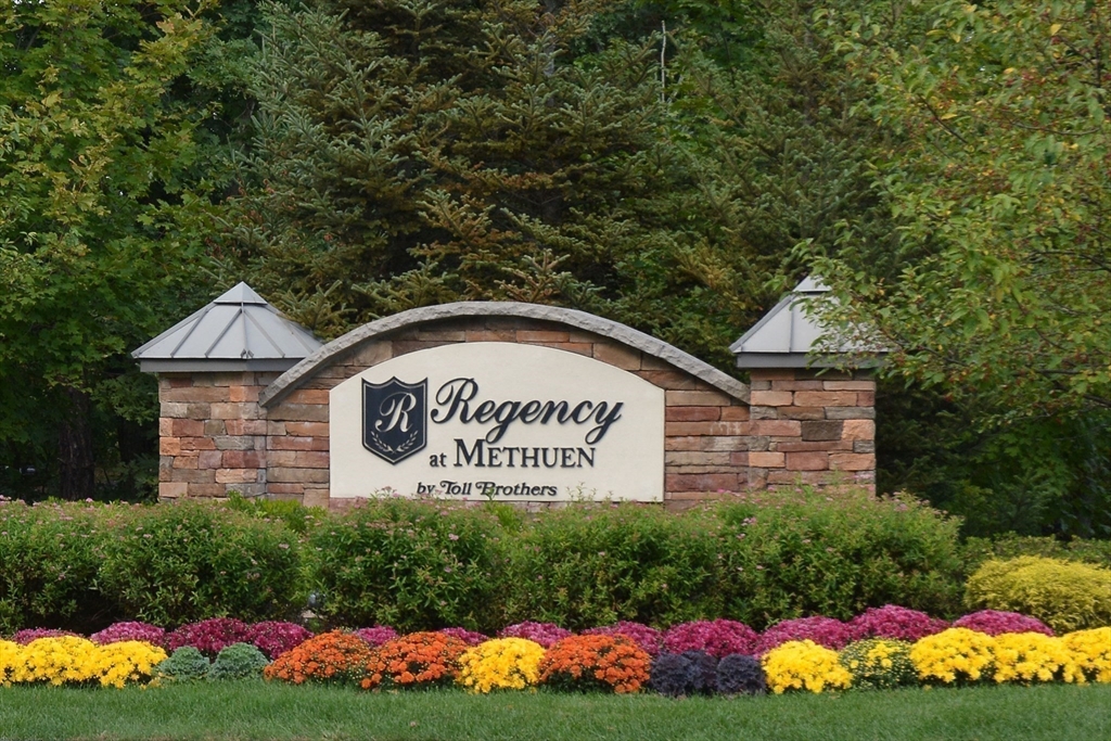 Methuen, Massachusetts, 01844, United States, 2 Bedrooms Bedrooms, ,3 BathroomsBathrooms,Residential,For Sale,1999139