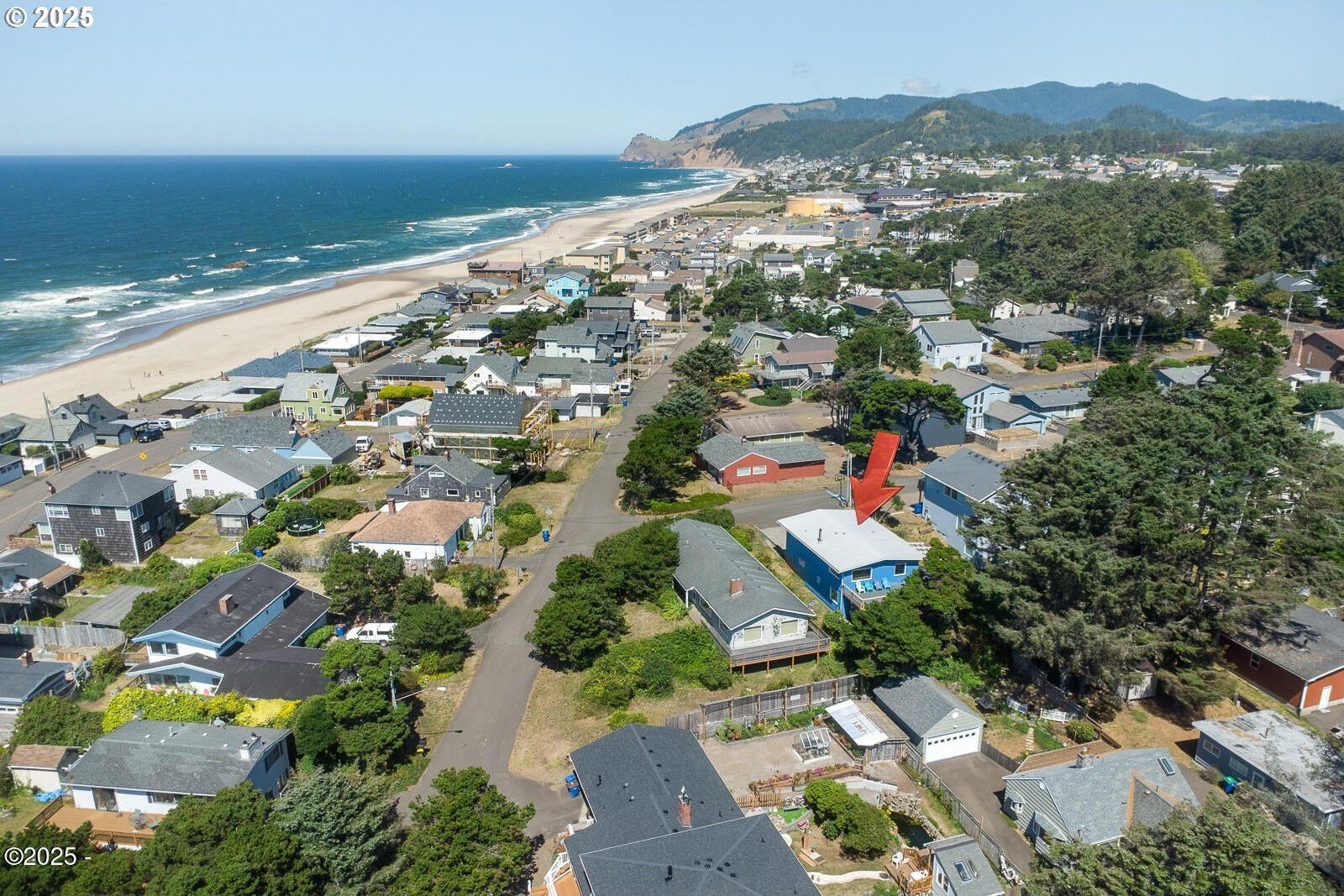 Lincoln City, Oregon, 97367, United States, 3 Bedrooms Bedrooms, ,2 BathroomsBathrooms,Residential,For Sale,1927014