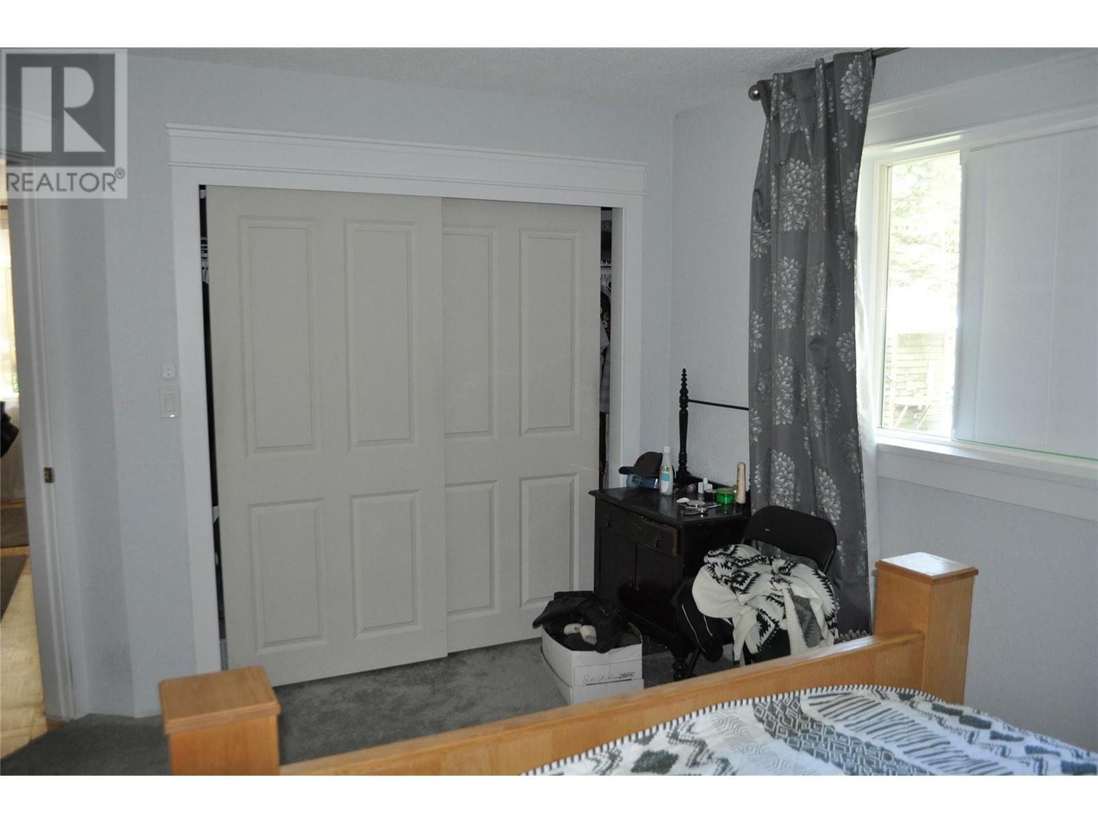 CHERRYVILLE, British Columbia, V0E 2G1, CA, 2 Bedrooms Bedrooms, ,2 BathroomsBathrooms,Residential,For Sale,1837414
