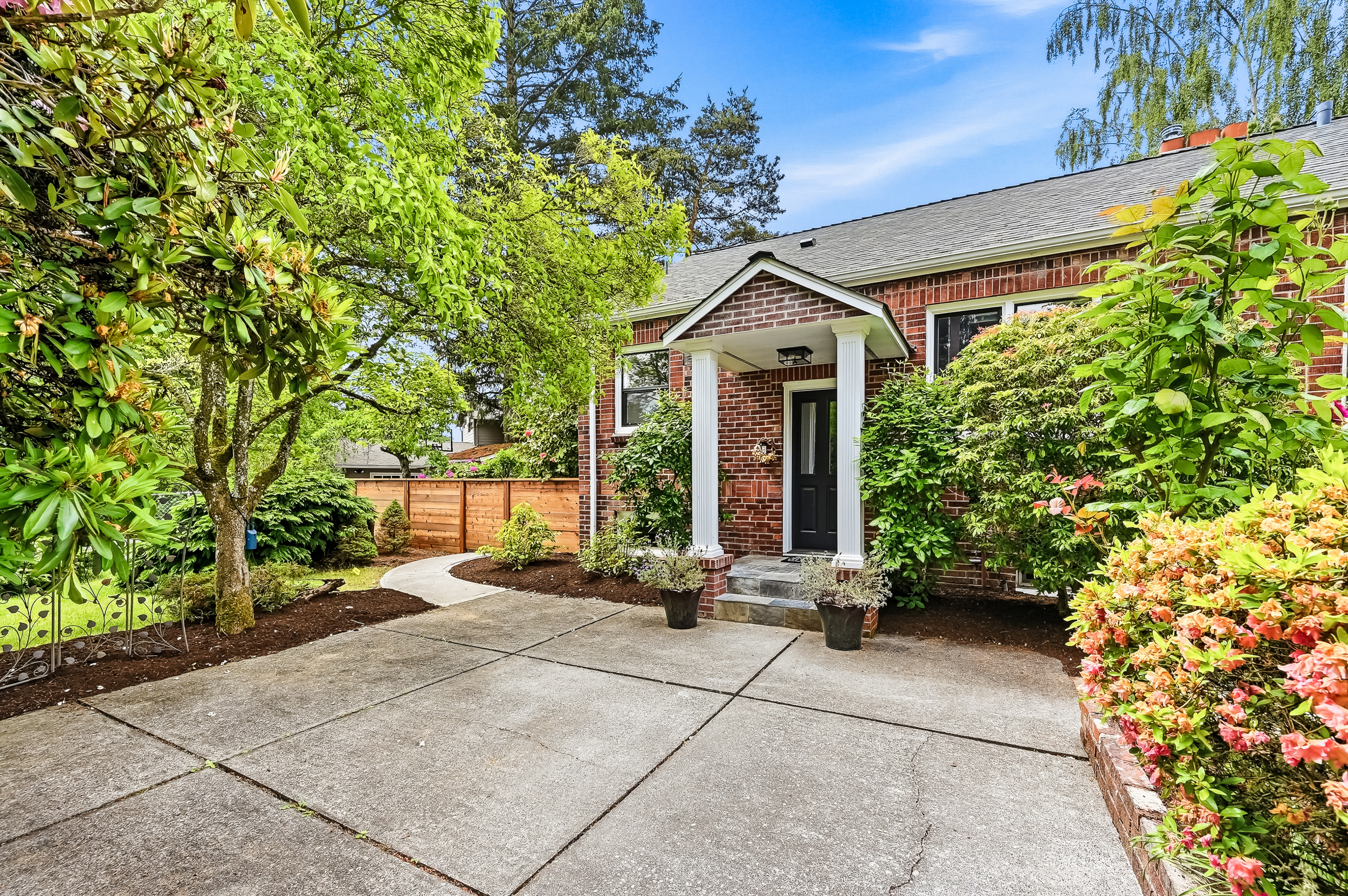  10825 Marine View Dr SW, Seattle, WA 98146 - 物件實景