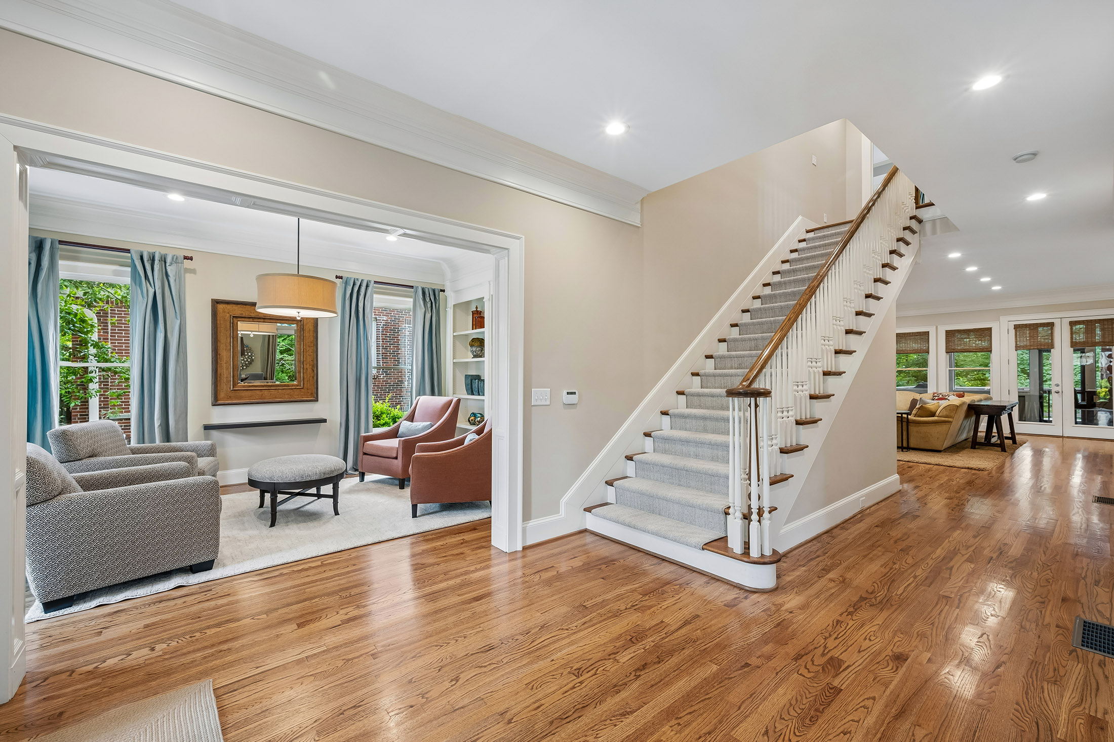  Stunning Custom-Built Residence in Sought-After Morningside - 物件實景