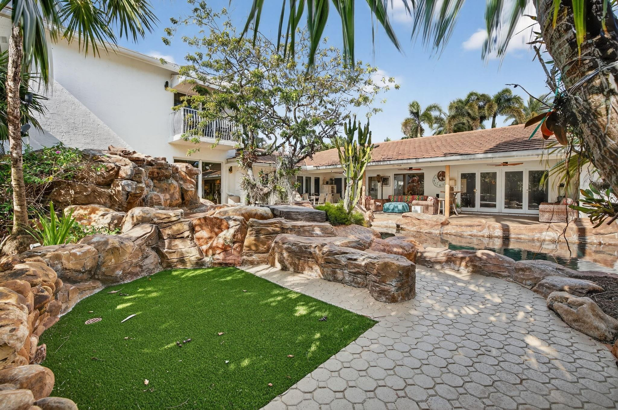 Fort Lauderdale, Florida, 33308, United States, 4 Bedrooms Bedrooms, ,4 BathroomsBathrooms,Residential,For Sale,2019357