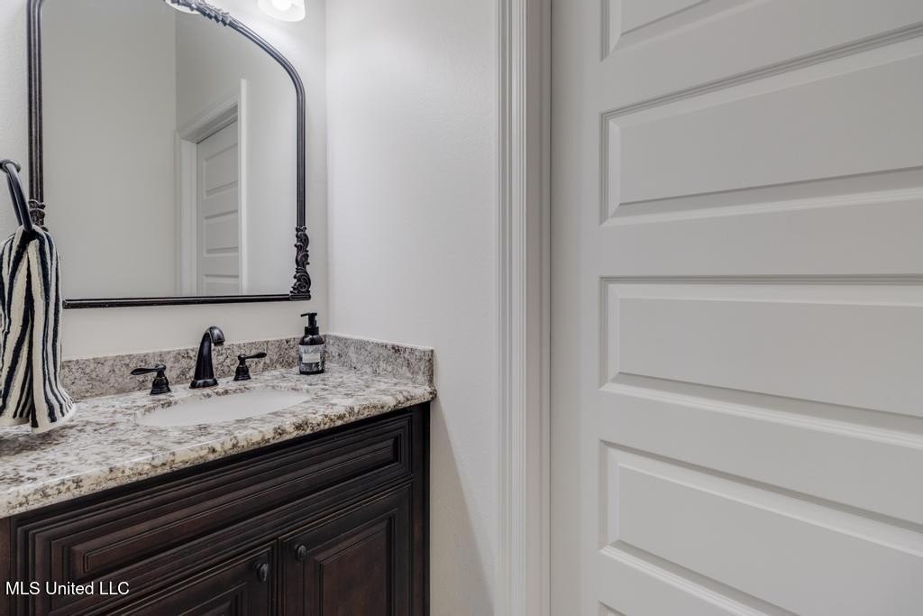 Biloxi, Mississippi, 39531, United States, 4 Bedrooms Bedrooms, ,3 BathroomsBathrooms,Residential,For Sale,1974223