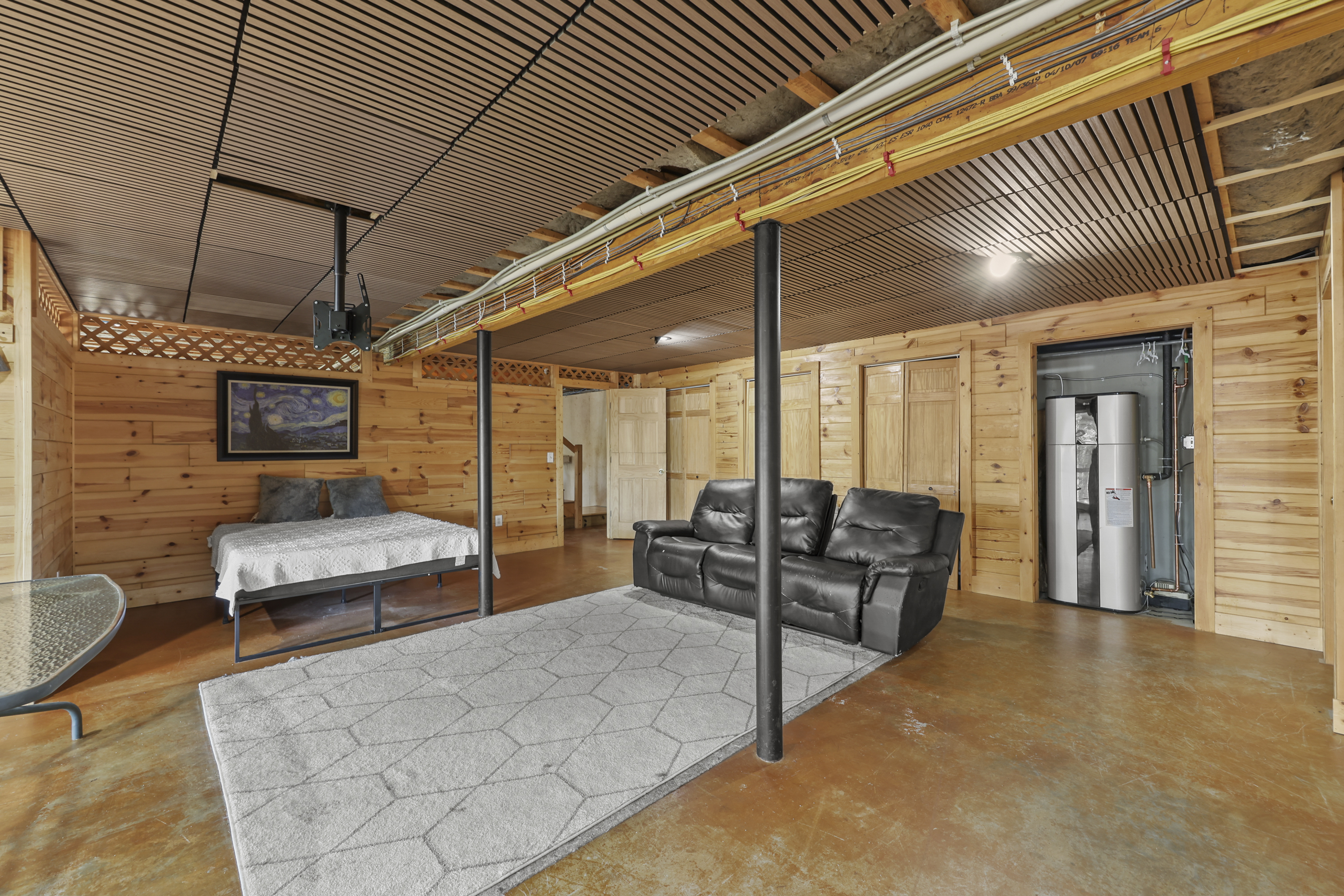  Berkshires Log Home Retreat with Wildlife Pond & Guest Apartment - 物件實景