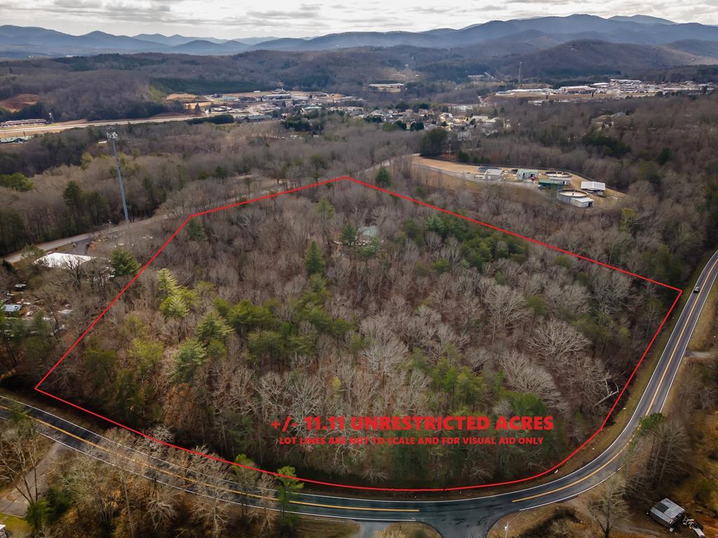 166 Windy Ridge, Blue Ridge, Georgia, 30513, United States, 3 Bedrooms Bedrooms, ,2 BathroomsBathrooms,Residential,For Sale,166 Windy Ridge,1454995
