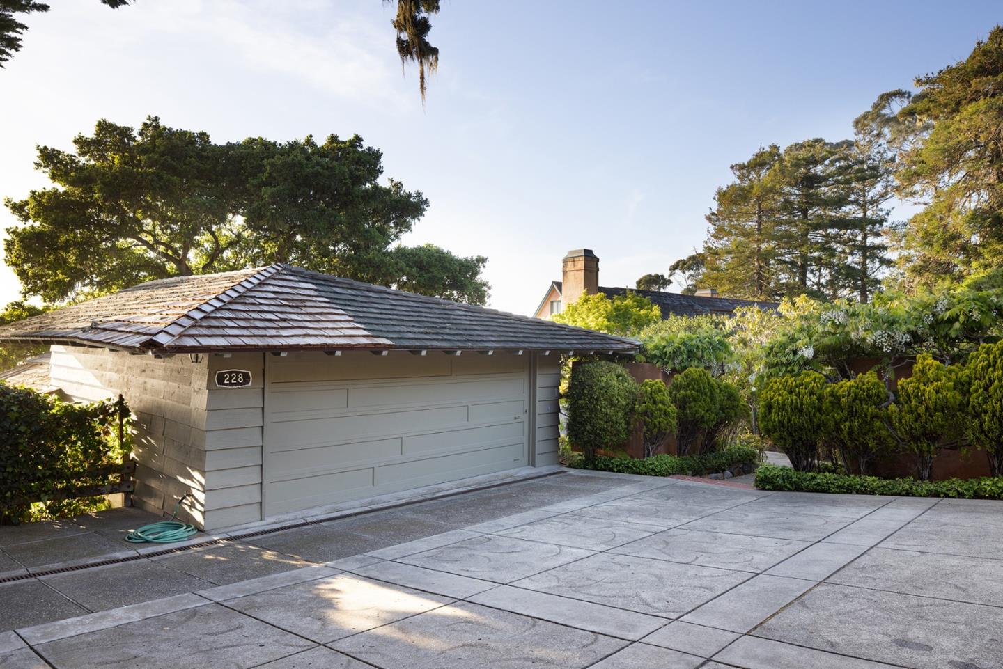 Carmel, California, 93923, United States, 4 Bedrooms Bedrooms, ,5 BathroomsBathrooms,Residential,For Sale,1819241