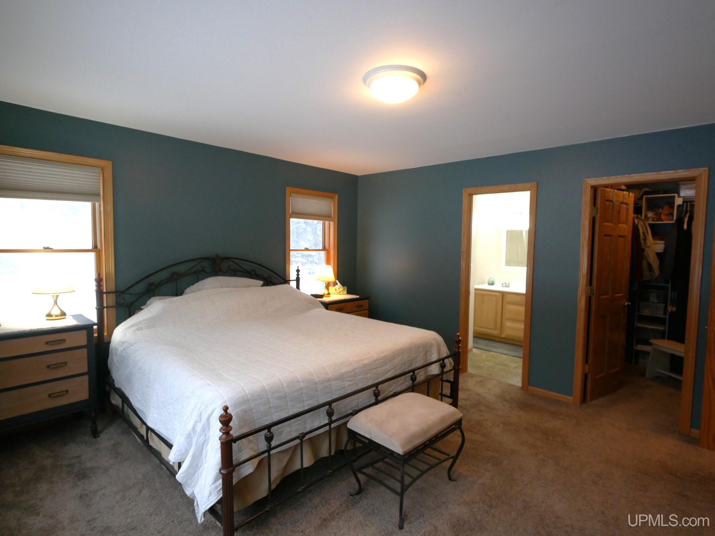 Houghton, Michigan, 49931, United States, 4 Bedrooms Bedrooms, ,3 BathroomsBathrooms,Residential,For Sale,1924380