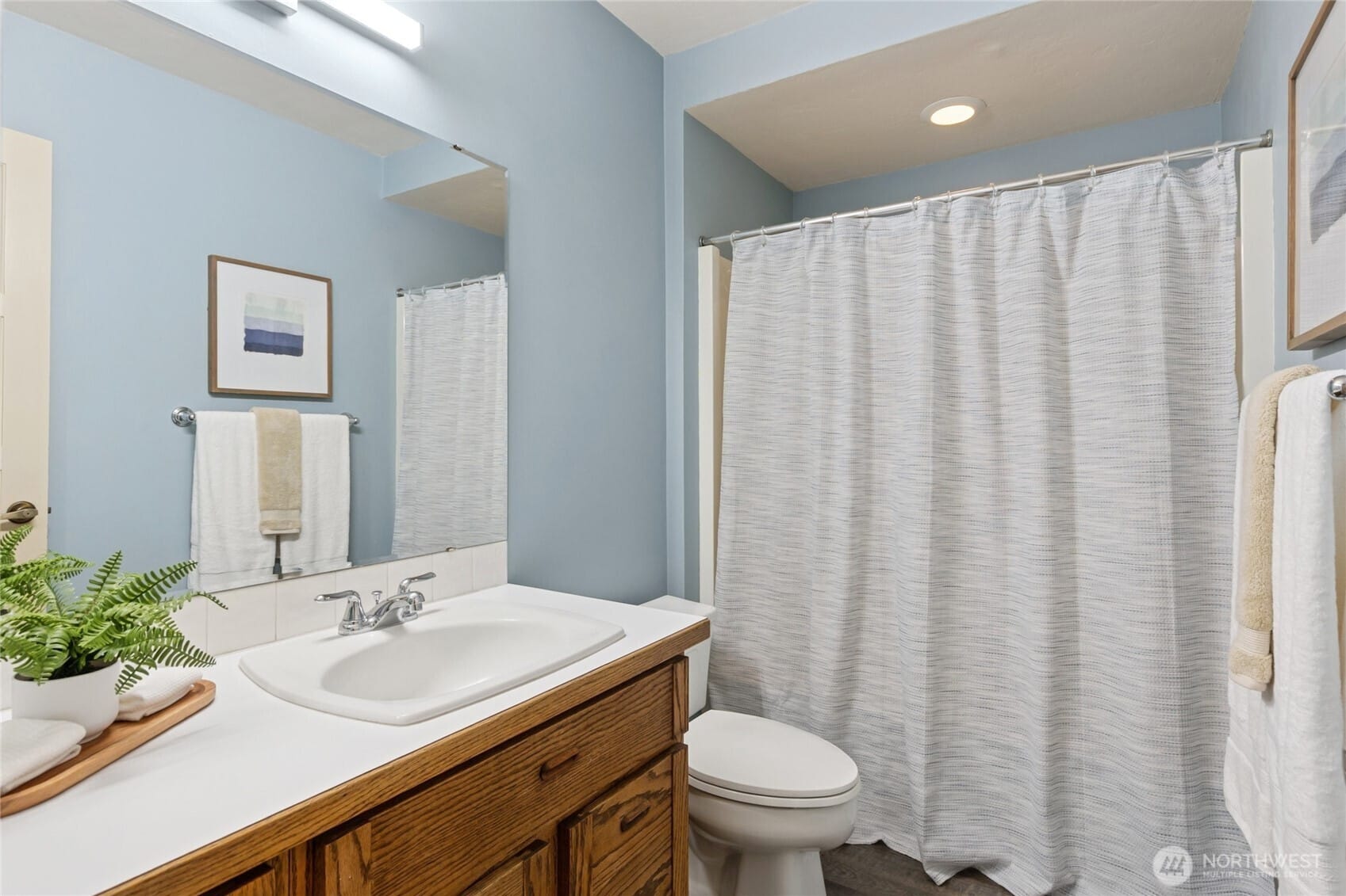 Olympia, Washington, 98502, United States, 4 Bedrooms Bedrooms, ,2 BathroomsBathrooms,Residential,For Sale,1988931