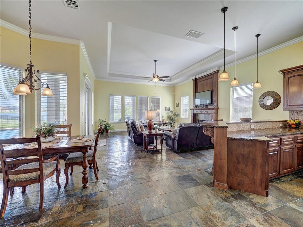 Corpus Christi, Texas, 78414, United States, 4 Bedrooms Bedrooms, ,4 BathroomsBathrooms,Residential,For Sale,1846858