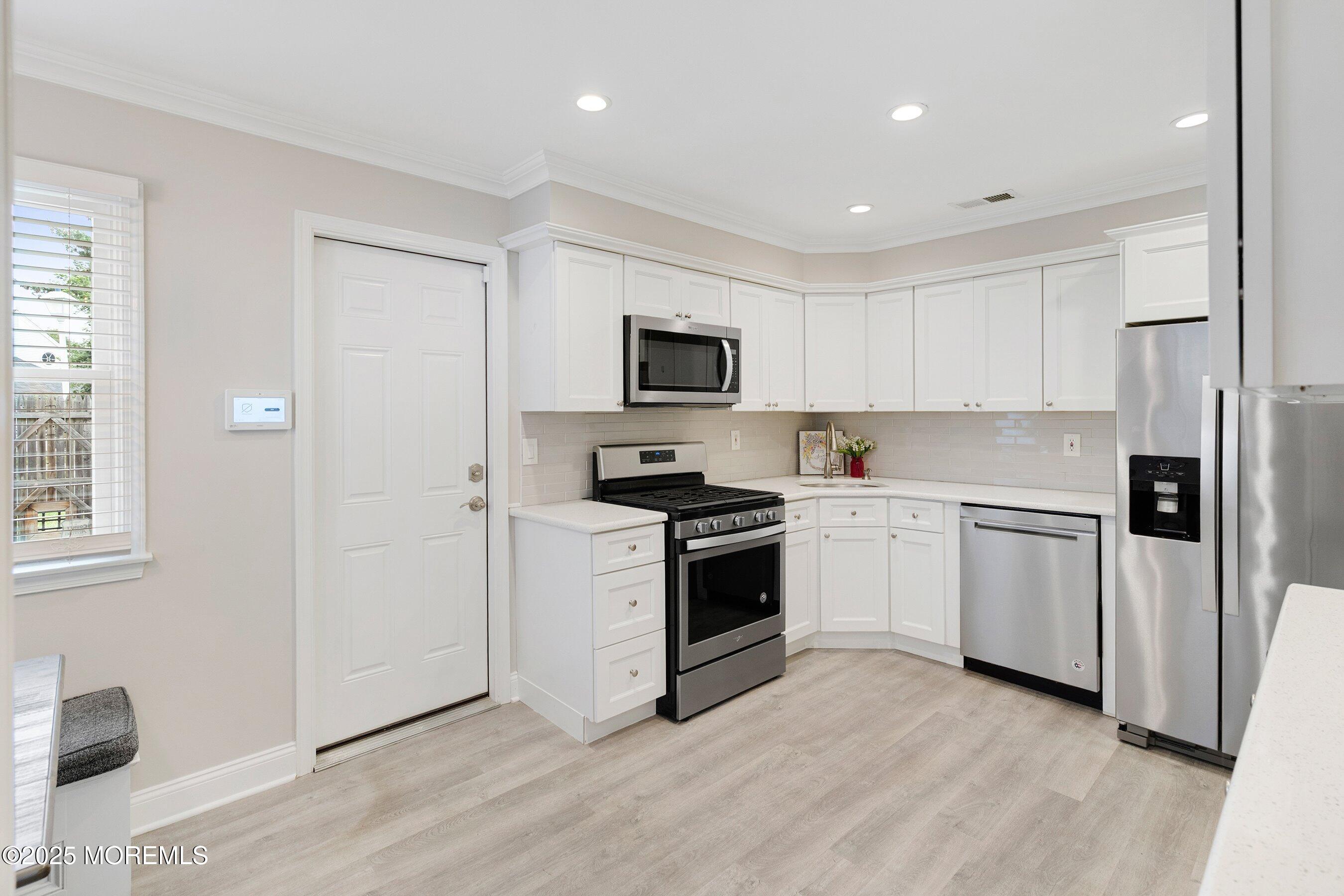 Freehold, New Jersey, 07728, United States, 3 Bedrooms Bedrooms, ,3 BathroomsBathrooms,Residential,For Sale,1921807