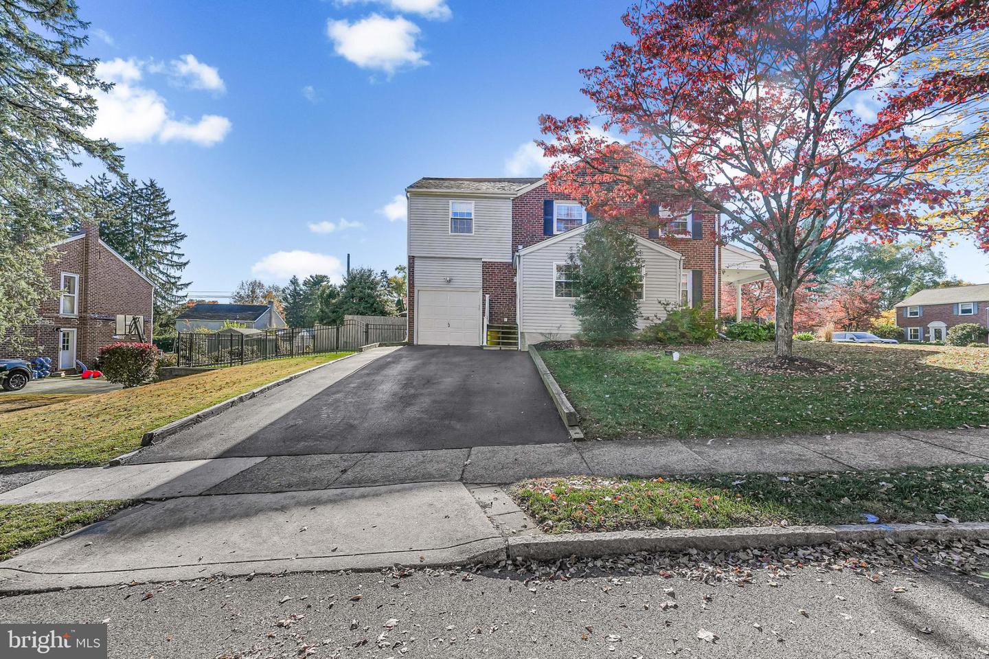 Springfield, Pennsylvania, 19064, United States, 4 Bedrooms Bedrooms, ,2 BathroomsBathrooms,Residential,For Sale,1972496