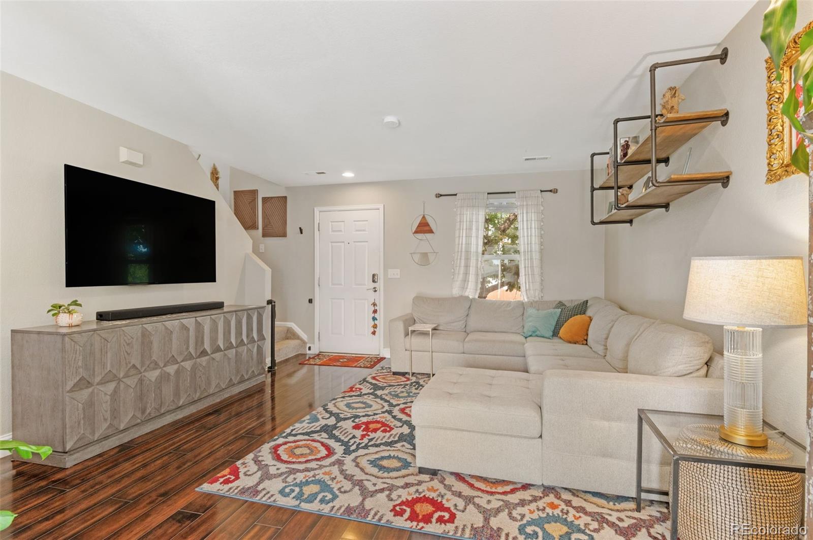 Morrison, Colorado, 80465, United States, 3 Bedrooms Bedrooms, ,2 BathroomsBathrooms,Residential,For Sale,1947619