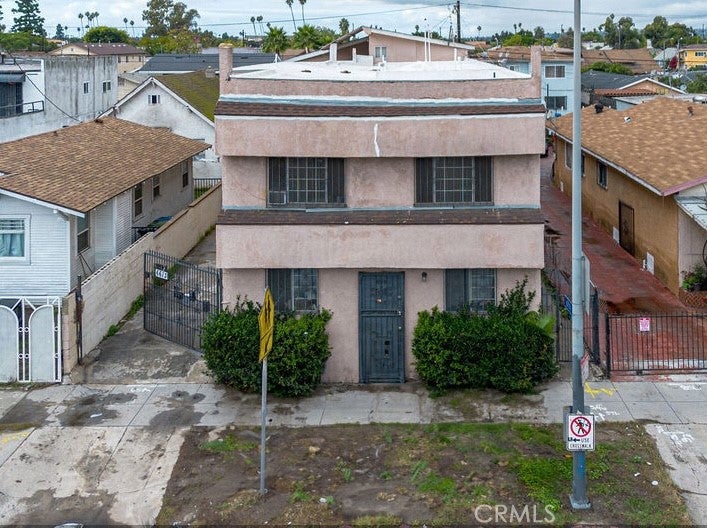 Los Angeles, California, 90003, United States, ,Residential,For Sale,1995375