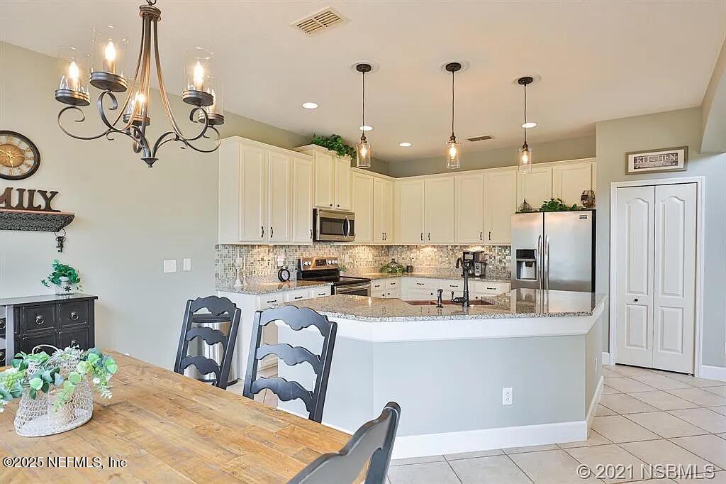 New Smyrna Beach, Florida, 32168, United States, 5 Bedrooms Bedrooms, ,4 BathroomsBathrooms,Residential,For Sale,1976126