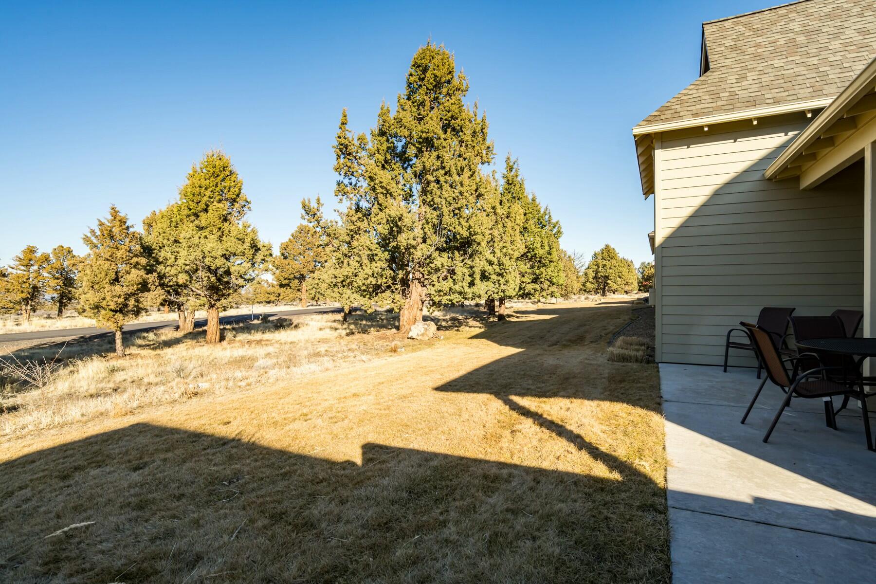 Redmond, Oregon, 97756, United States, 3 Bedrooms Bedrooms, ,2 BathroomsBathrooms,Residential,For Sale,1729232