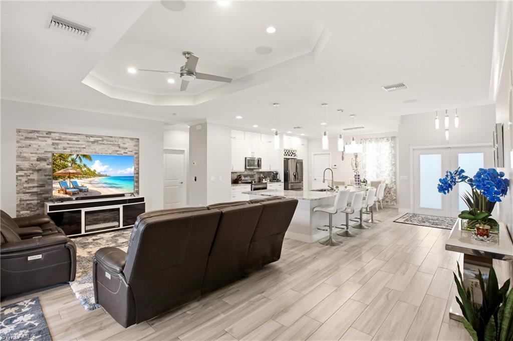 FORT MYERS, Florida, 33966, United States, 3 Bedrooms Bedrooms, ,2 BathroomsBathrooms,Residential,For Sale,2049356