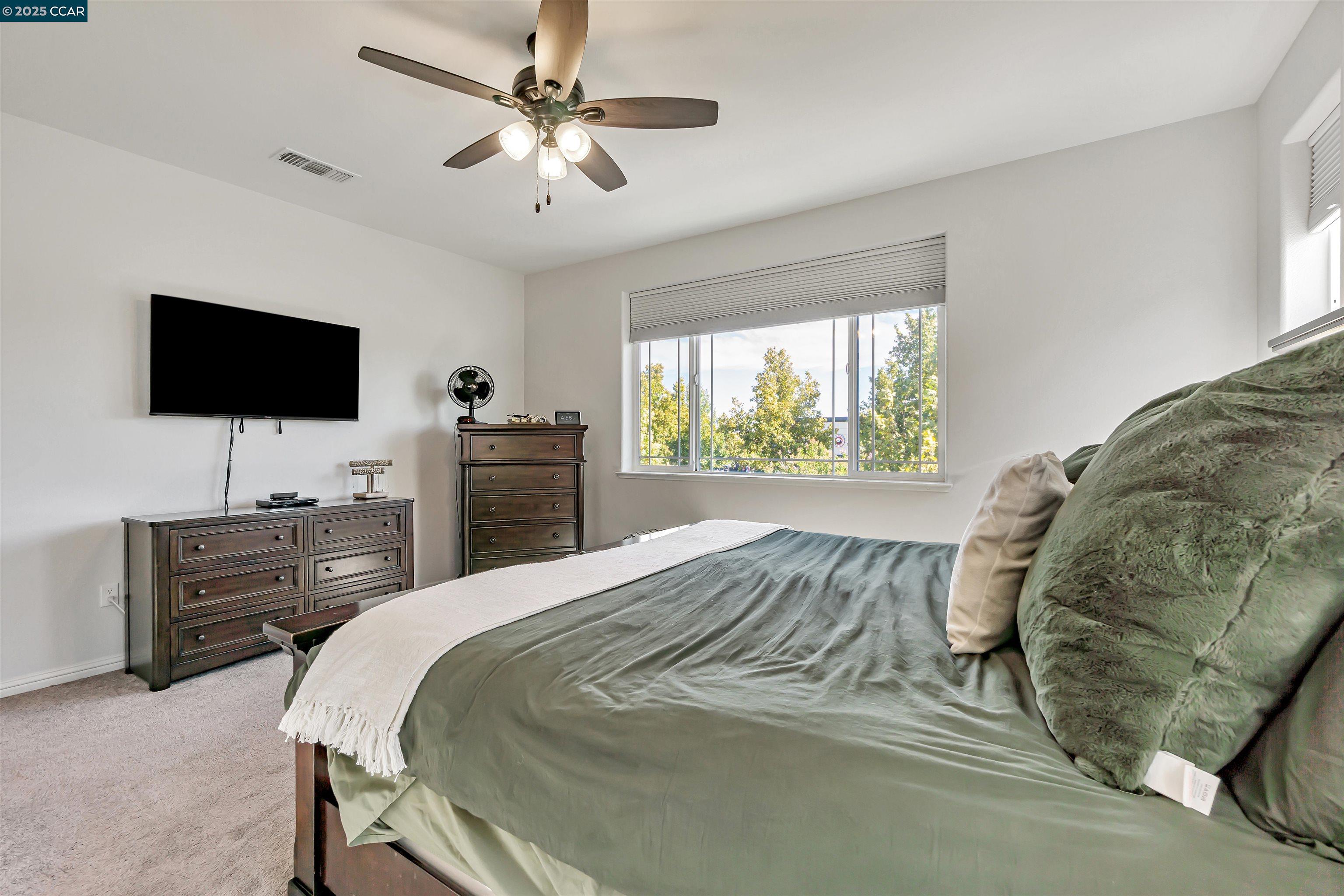 Brentwood, California, 94513, United States, 4 Bedrooms Bedrooms, ,2 BathroomsBathrooms,Residential,For Sale,1910990