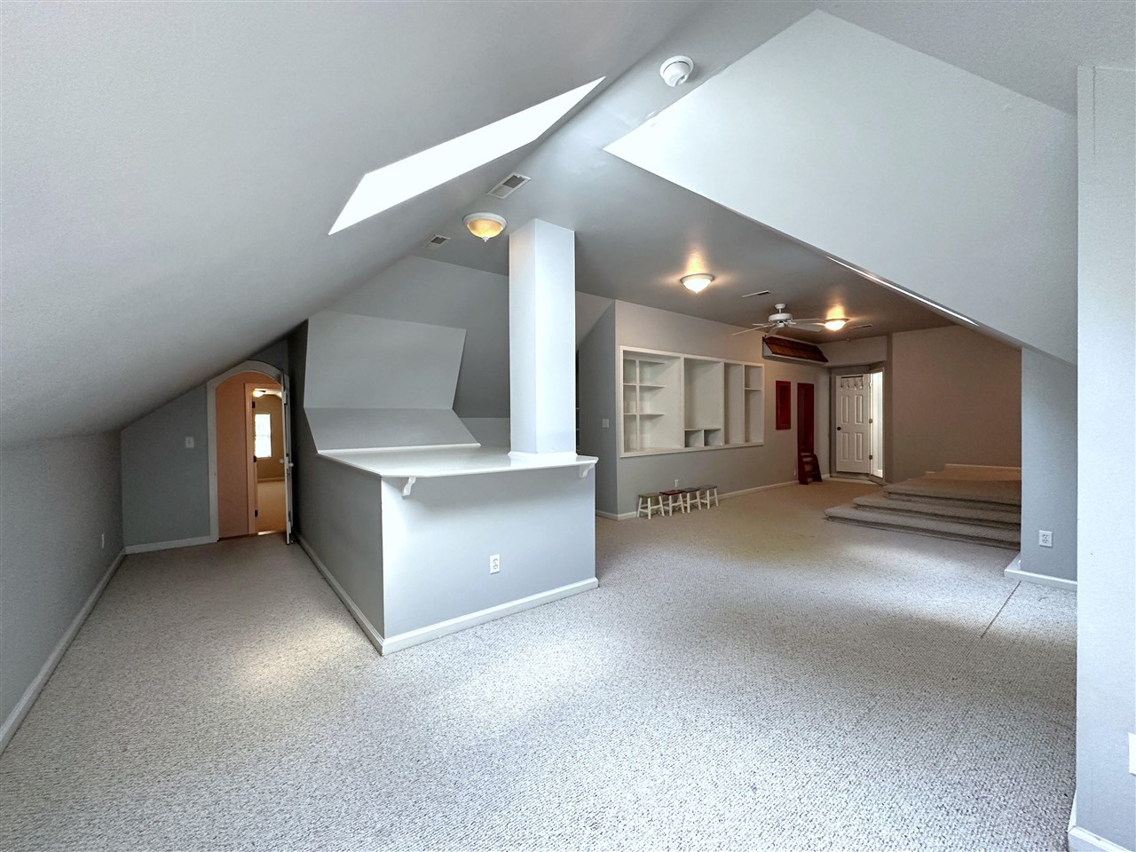 Bowling Green, Kentucky, 42104, United States, 5 Bedrooms Bedrooms, ,3 BathroomsBathrooms,Residential,For Sale,1907465