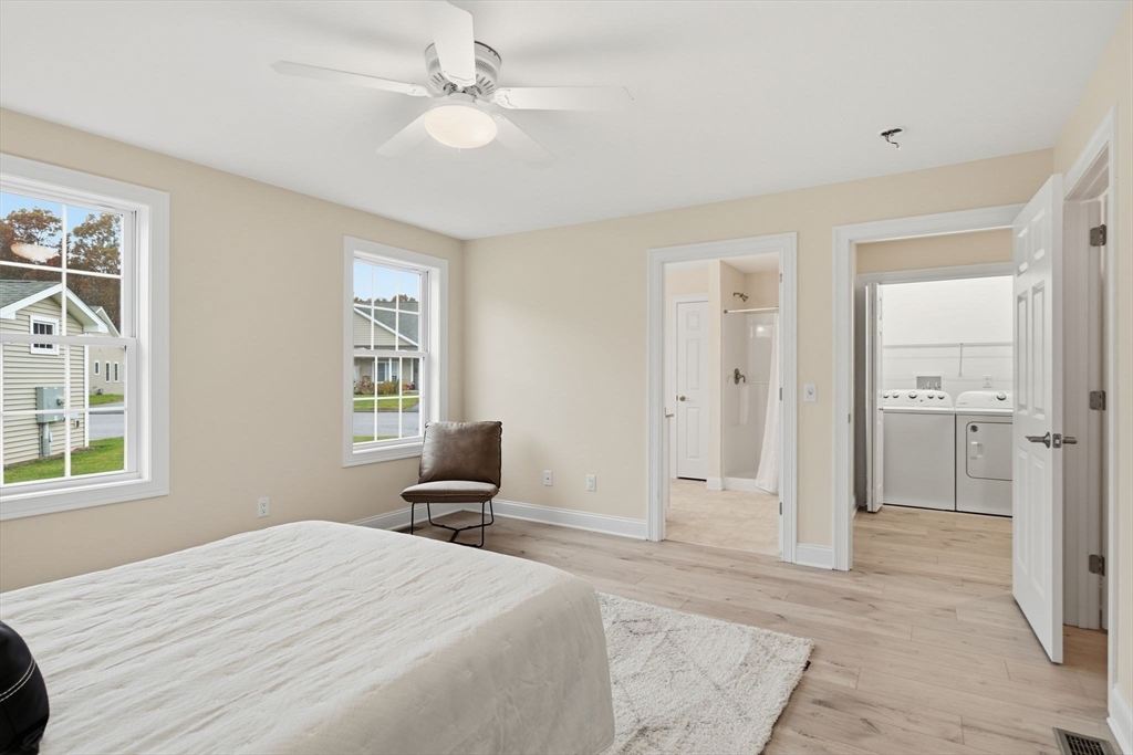 Wilbraham, Massachusetts, 01095, United States, 2 Bedrooms Bedrooms, ,2 BathroomsBathrooms,Residential,For Sale,1987611