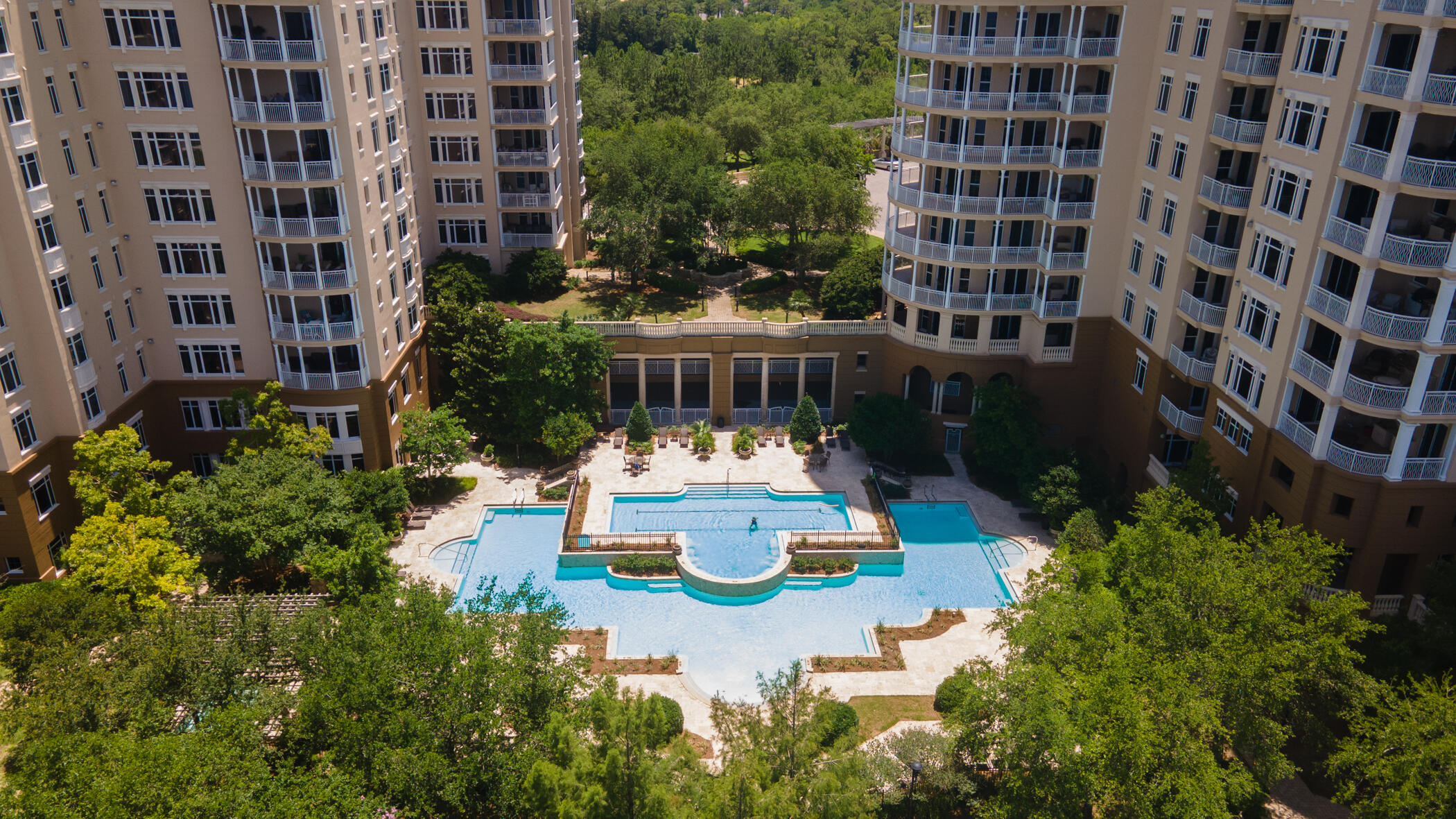 Destin, Florida, 32541, United States, 3 Bedrooms Bedrooms, ,4 BathroomsBathrooms,Residential,For Sale,1837400