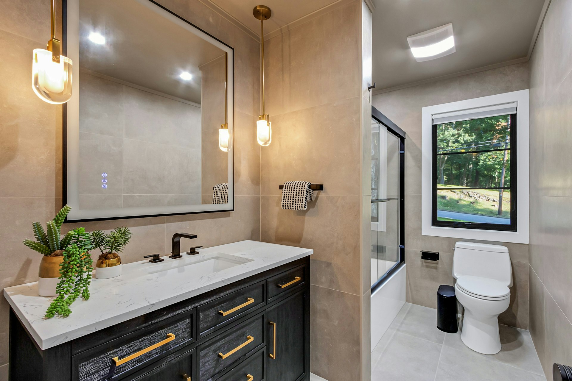  888 Briarwoods Road, Franklin Lakes, NJ 07417 - 物件實景