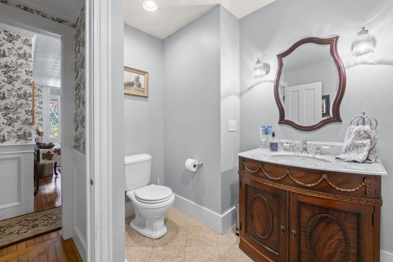 Barrington, New Hampshire, 03825, United States, 4 Bedrooms Bedrooms, ,3 BathroomsBathrooms,Residential,For Sale,1984390