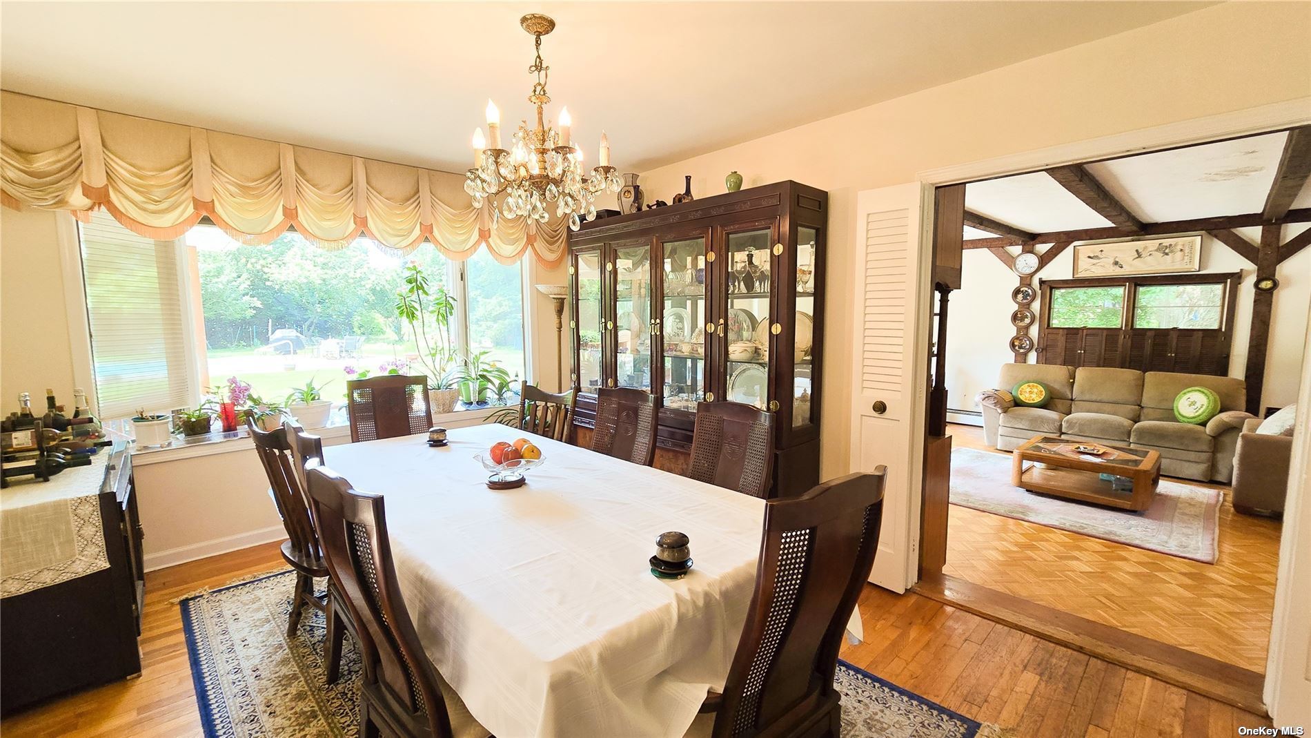 8 The Pines, Old Westbury, New York, 11568, United States, 3 Bedrooms Bedrooms, ,3 BathroomsBathrooms,Residential,For Sale,8 The Pines,1668876