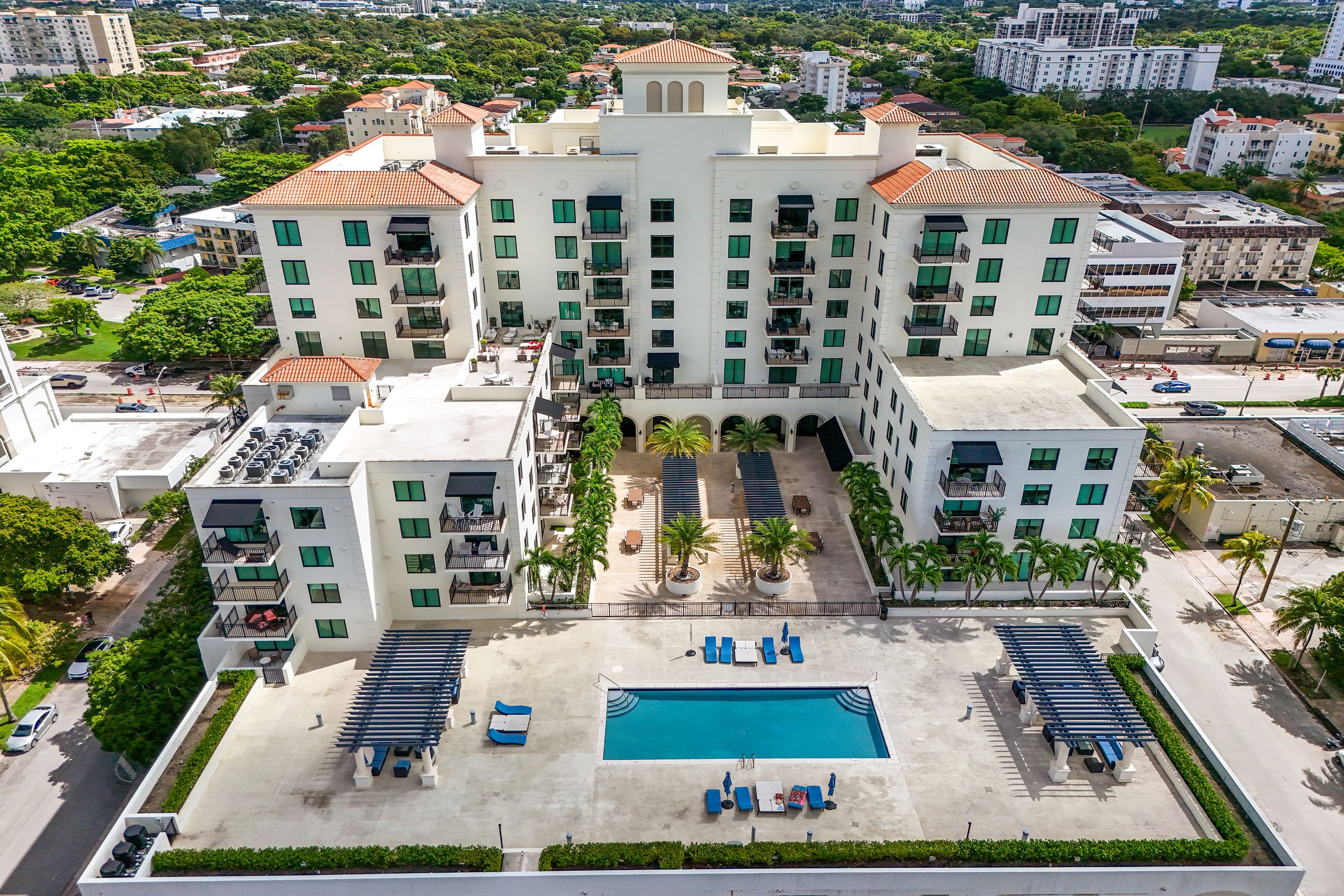  1300 Ponce De Leon Blvd, Coral Gables, FL, 33134 - 物件實景