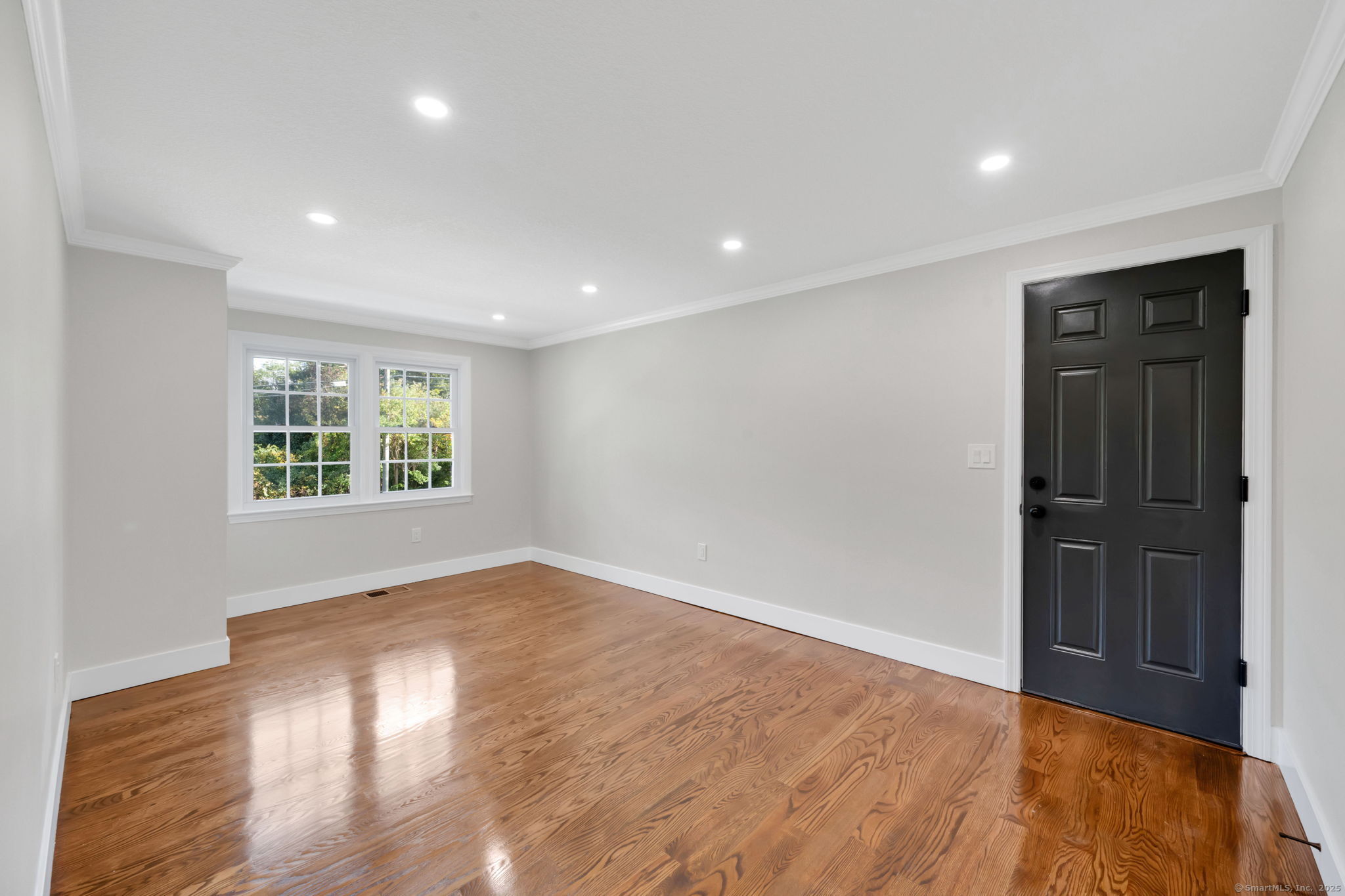 South Windsor, Connecticut, 06074, United States, 4 Bedrooms Bedrooms, ,3 BathroomsBathrooms,Residential,For Sale,2003244