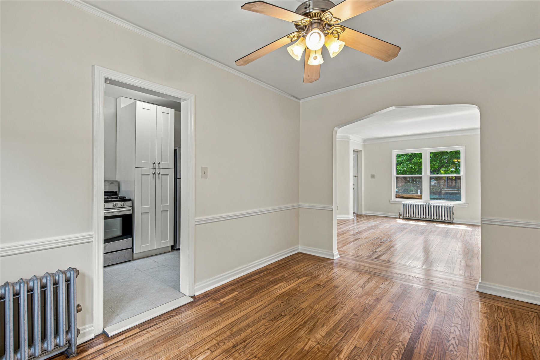  20-46 26th Street, Astoria, NY, 11105 - 物件實景