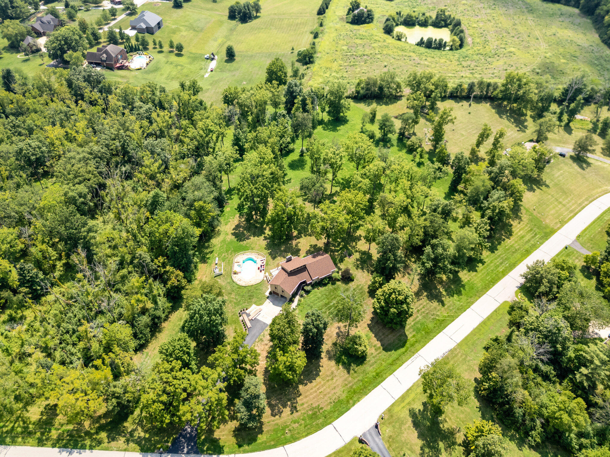 Walton, Kentucky, 41094, United States, 4 Bedrooms Bedrooms, ,4 BathroomsBathrooms,Residential,For Sale,1939428