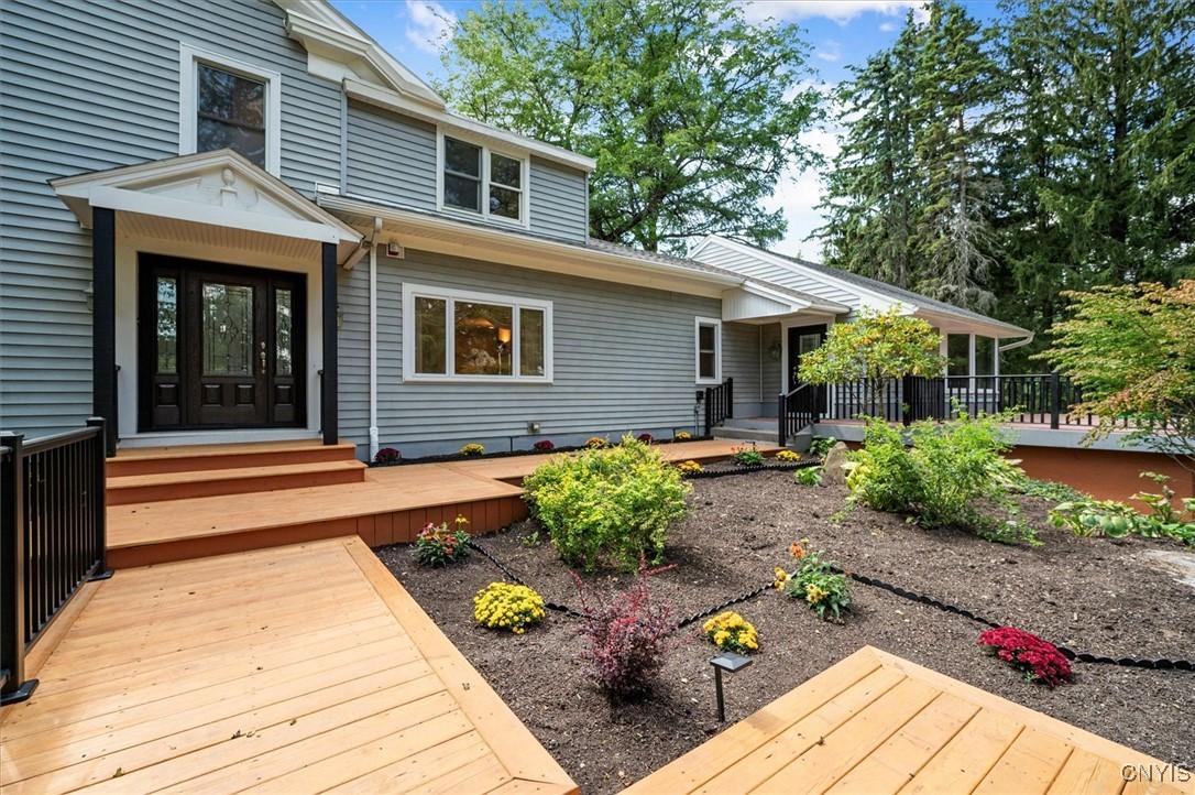 Frankfort, New York, 13413, United States, 5 Bedrooms Bedrooms, ,3 BathroomsBathrooms,Residential,For Sale,1939767