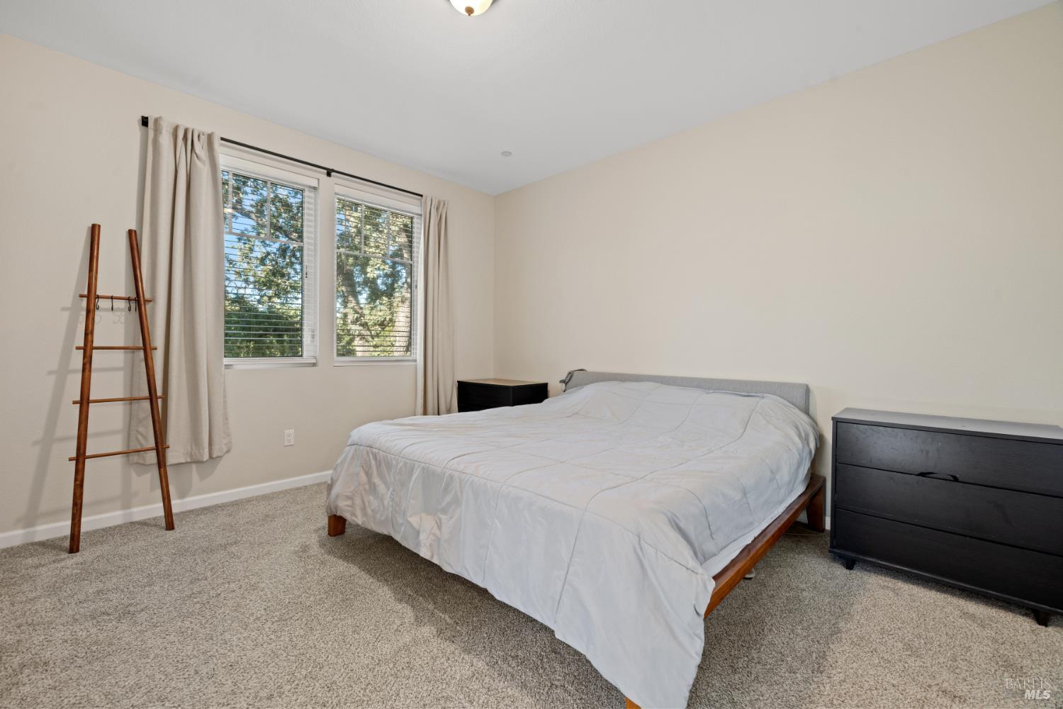 Santa Rosa, California, 95407, United States, 3 Bedrooms Bedrooms, ,3 BathroomsBathrooms,Residential,For Sale,1947152