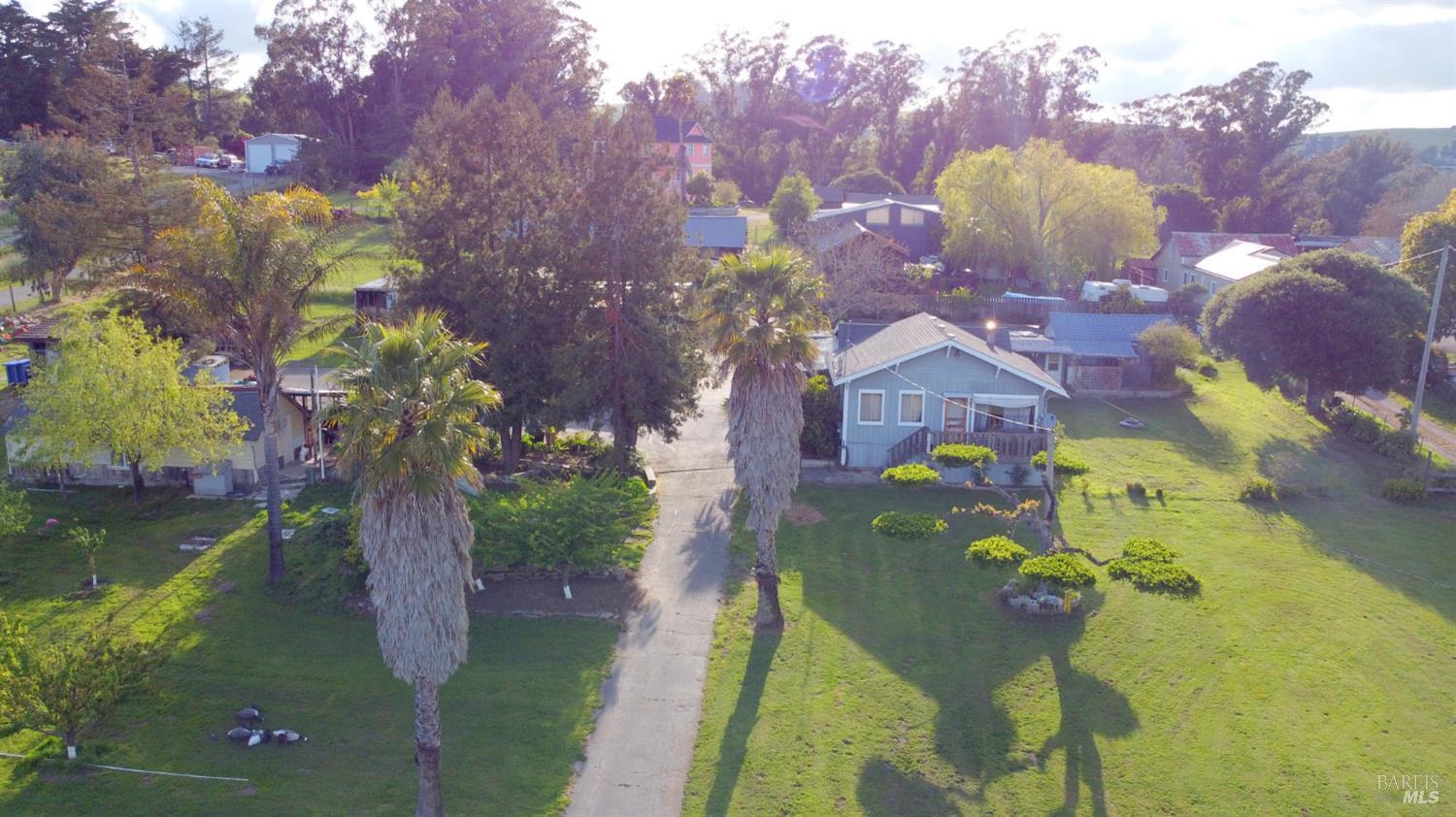 Petaluma, California, 94952, United States, 4 Bedrooms Bedrooms, ,2 BathroomsBathrooms,Residential,For Sale,1904251